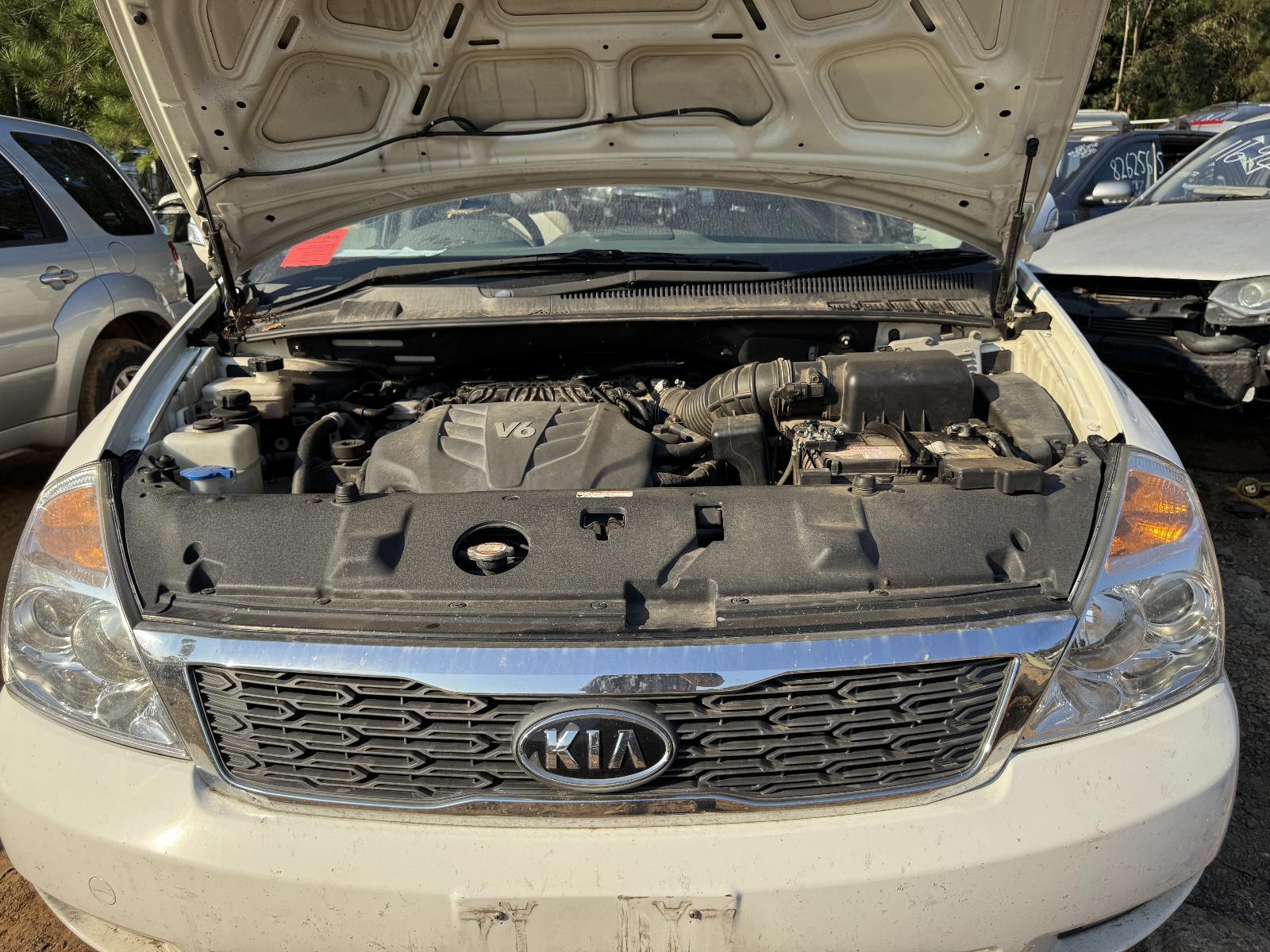 View Auto part Grille KIA CARNIVAL/GRAND CARNIVAL 2010