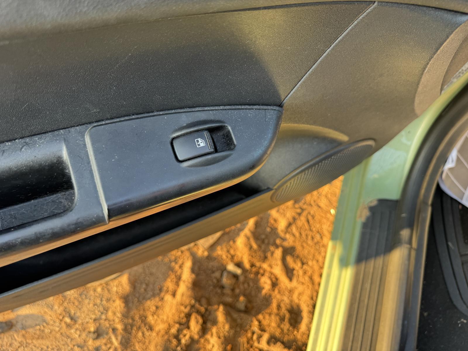 View Auto part Pwr Dr Wind Switch HYUNDAI GETZ 2010