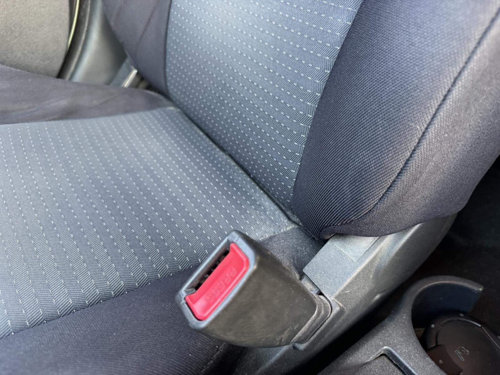 View Auto part Seatbelt/Stalk HYUNDAI GETZ 2010