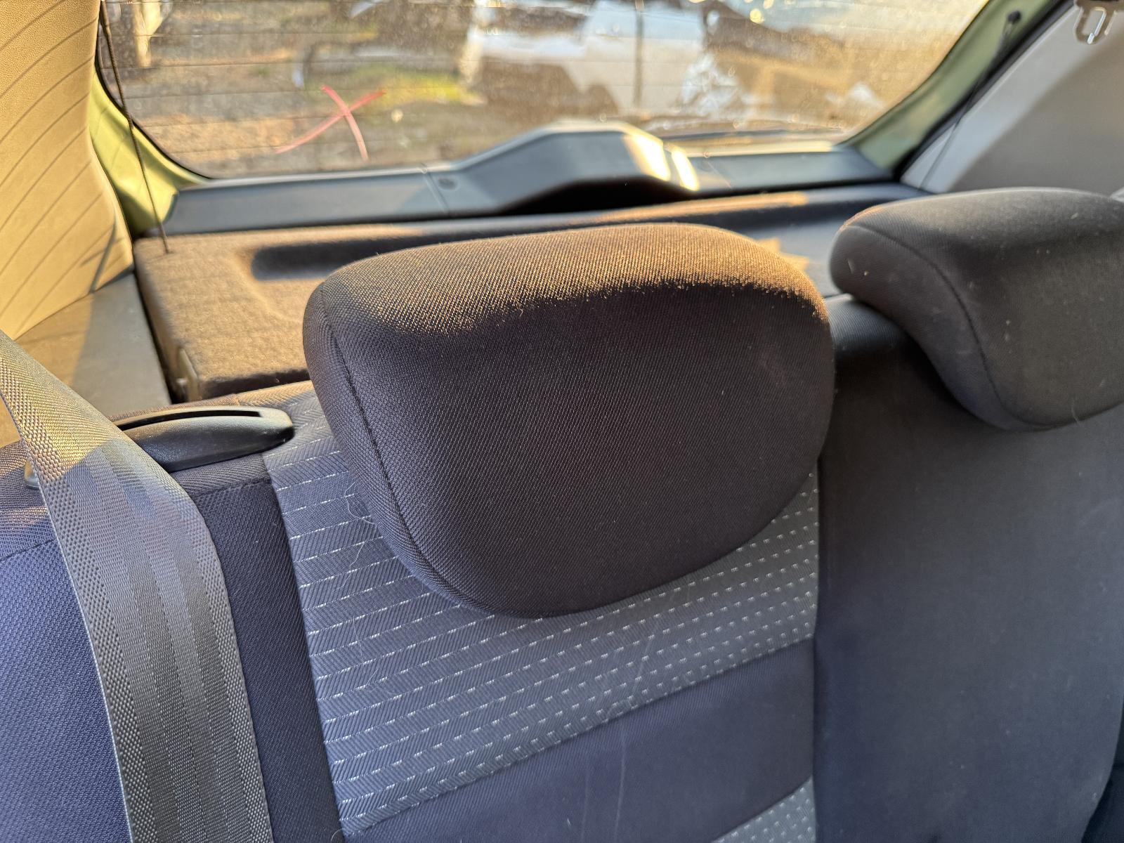 View Auto part Headrest HYUNDAI GETZ 2010