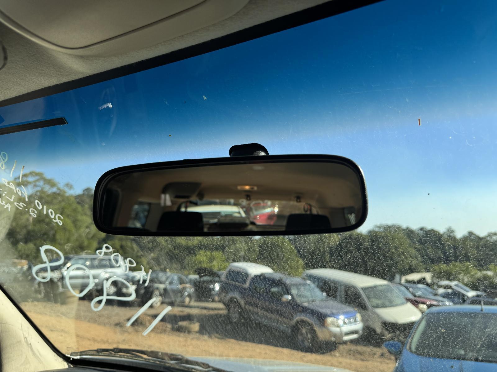 View Auto part Interior Mirror FORD ESCAPE 2010