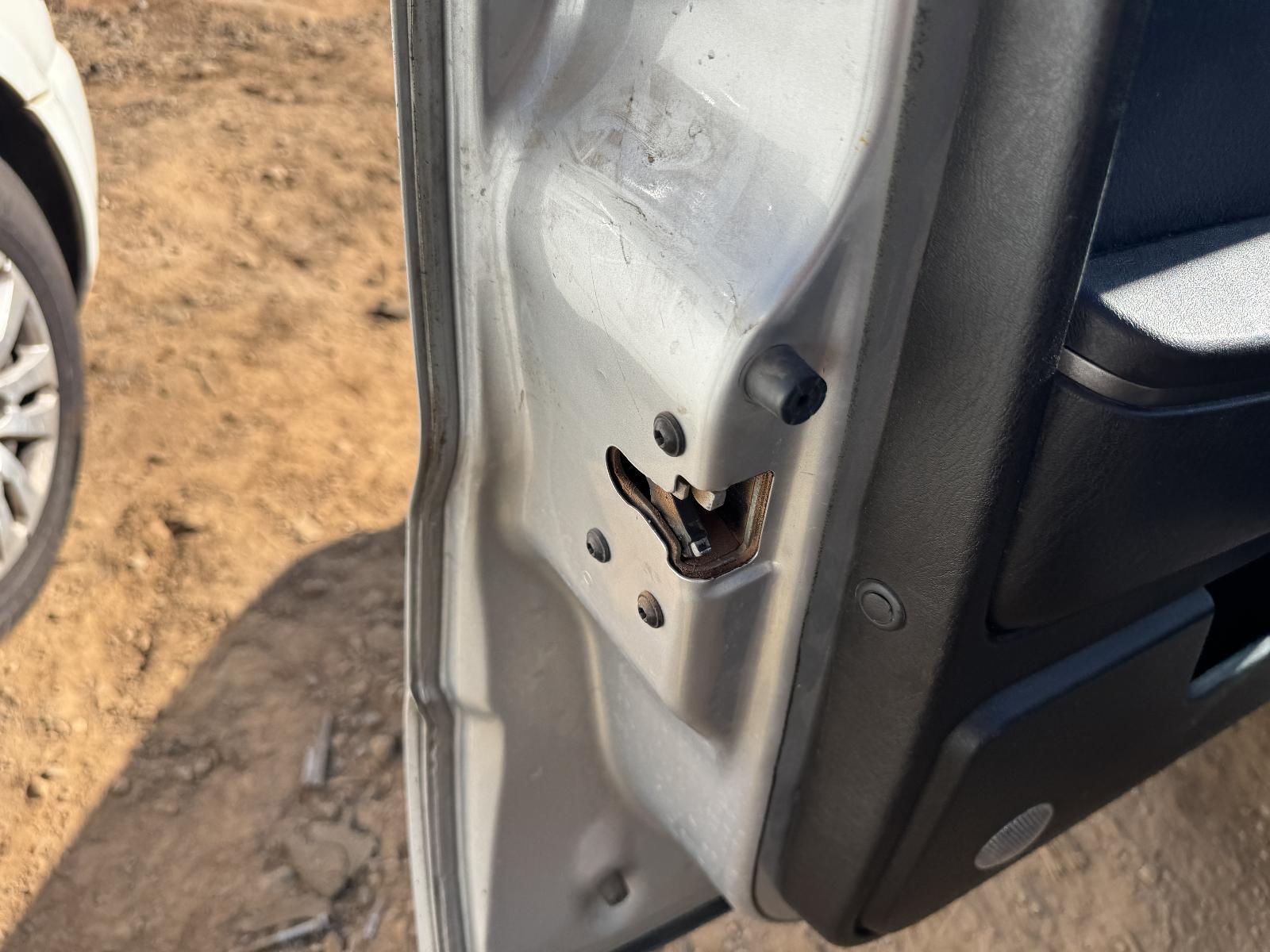 View Auto part Door/Boot/Gate Lock FORD ESCAPE 2010