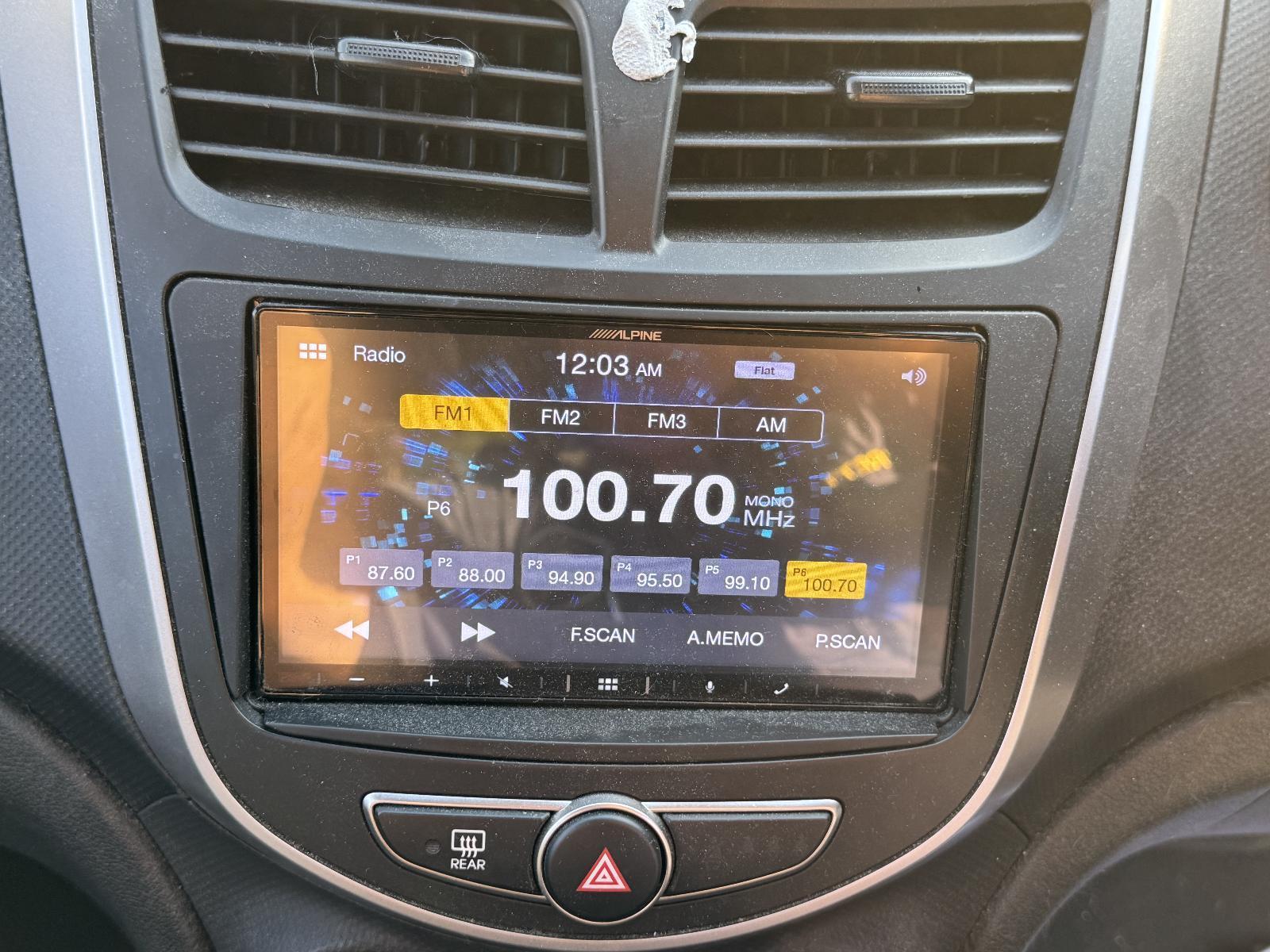 View Auto part Radio/Cd/Dvd/Sat/Tv HYUNDAI ACCENT 2014