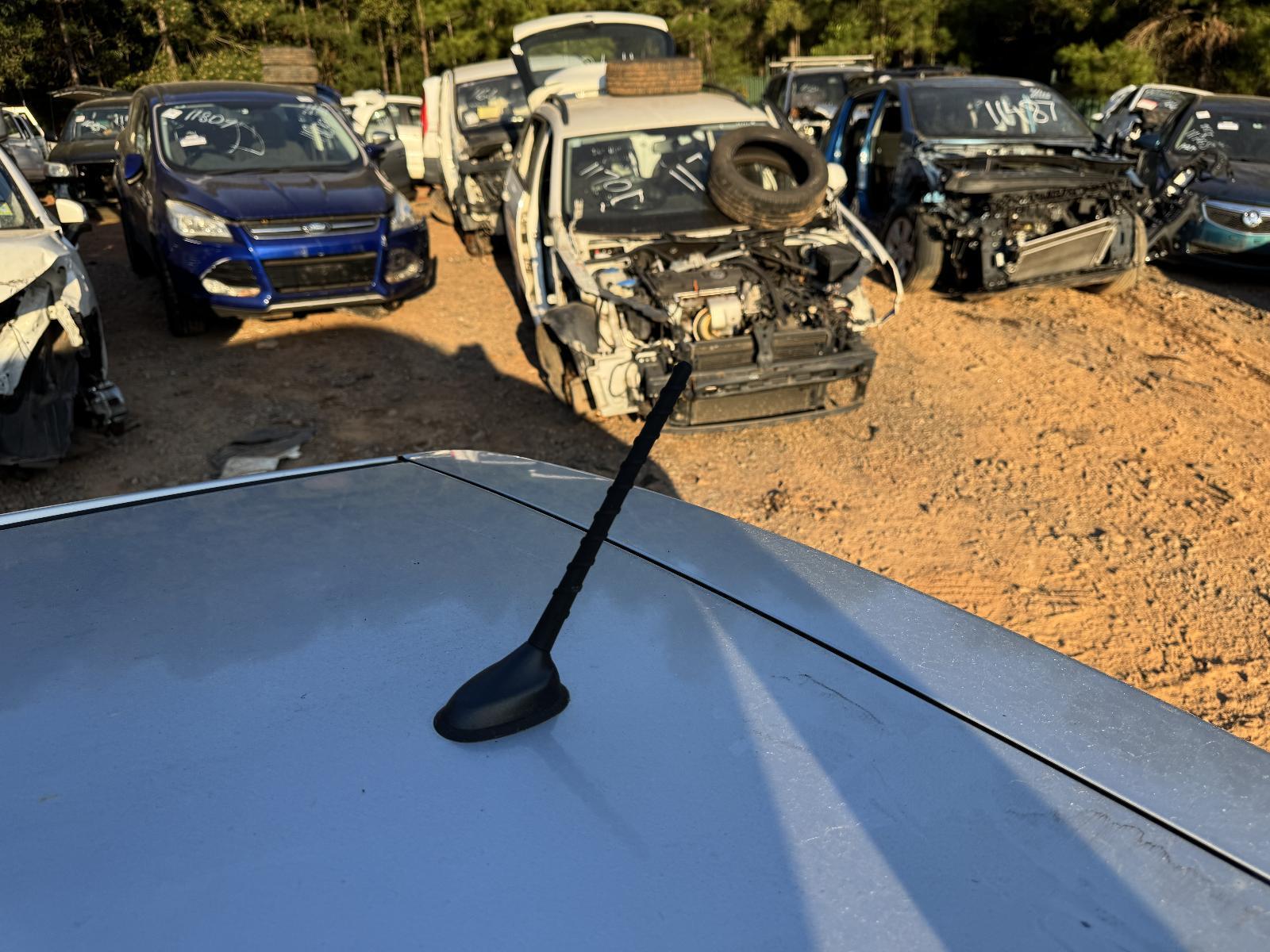 View Auto part Antenna HYUNDAI ACCENT 2014