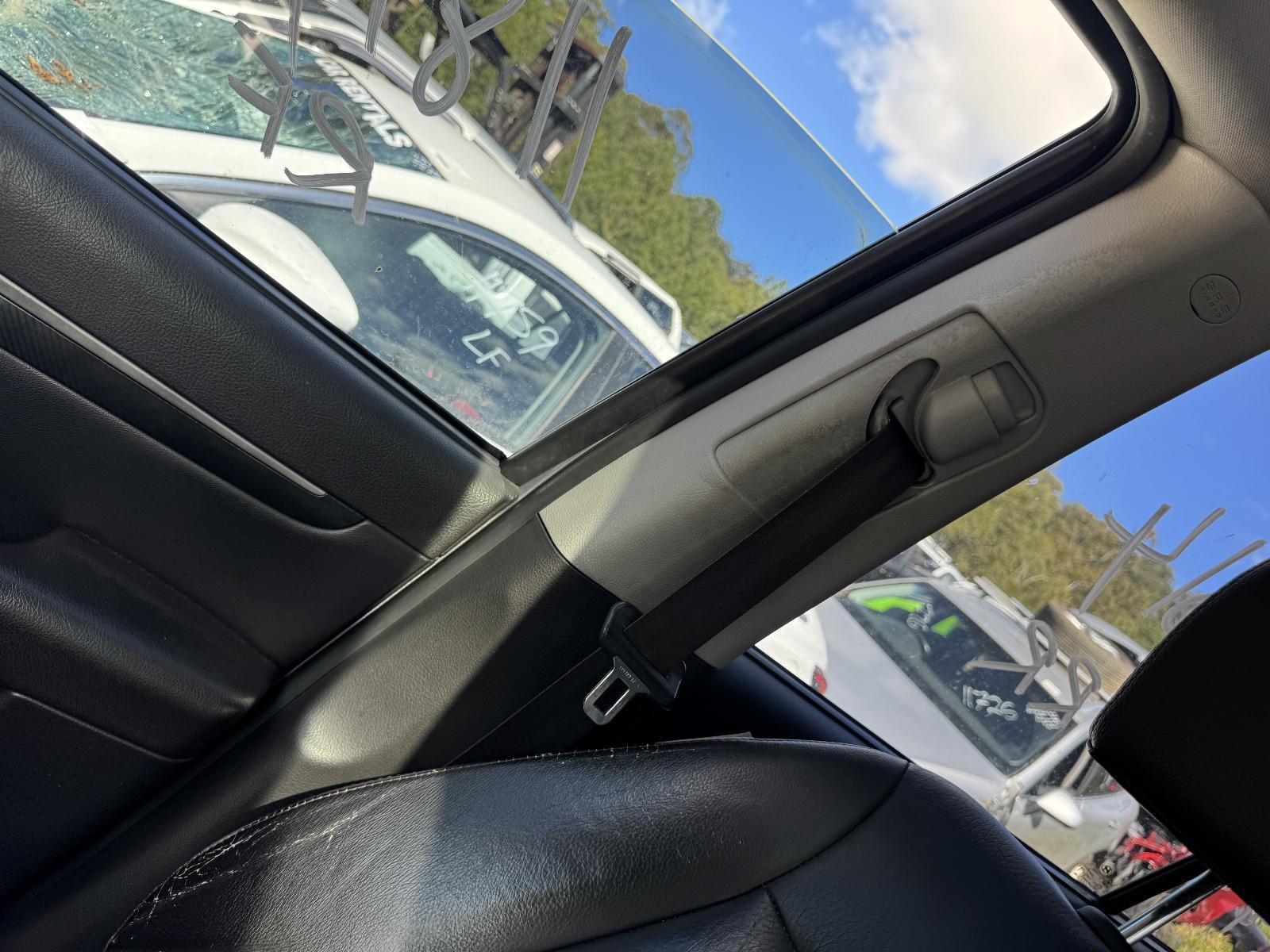 View Auto part Seatbelt/Stalk HYUNDAI SANTA FE 2009
