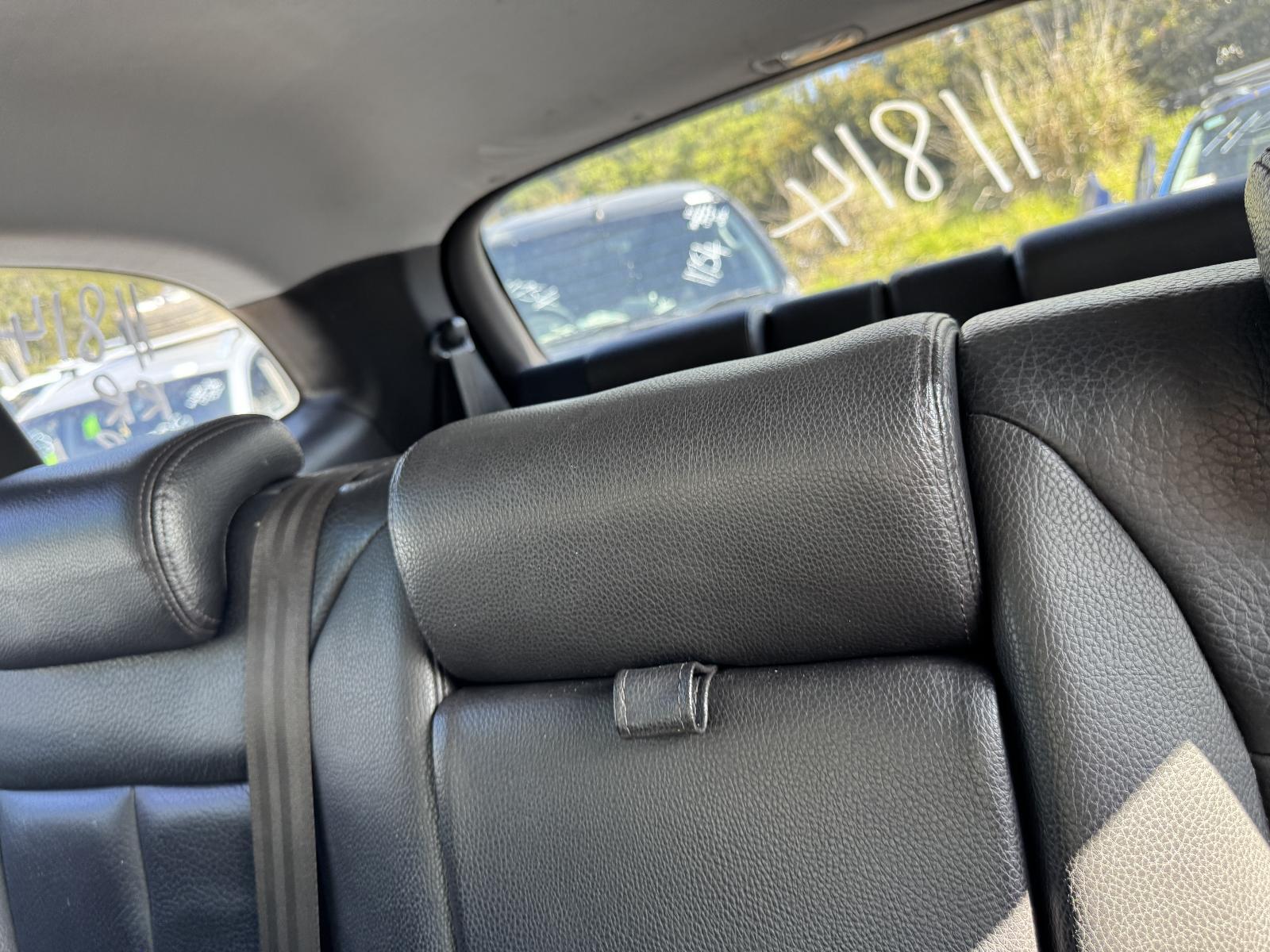 View Auto part Headrest HYUNDAI SANTA FE 2009