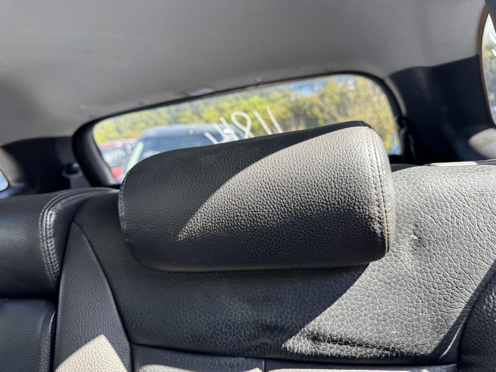 View Auto part Headrest HYUNDAI SANTA FE 2009