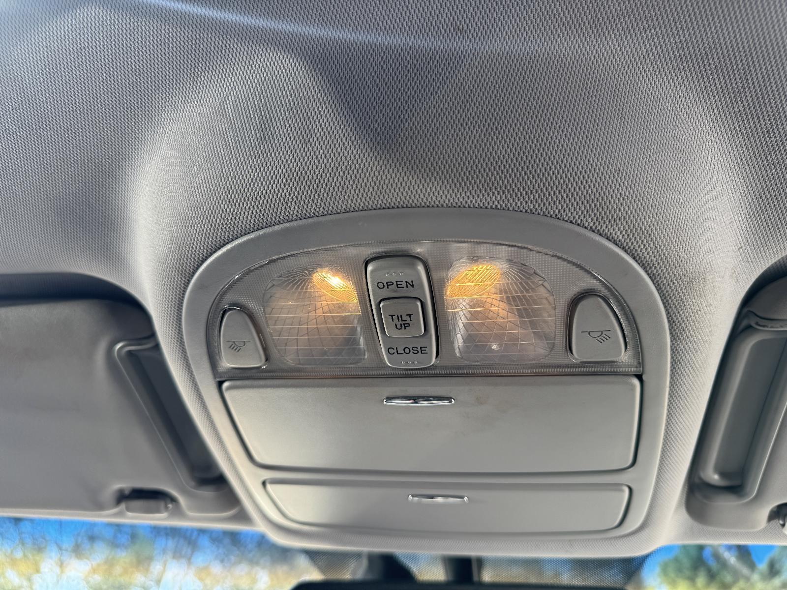 View Auto part Courtesy Light HYUNDAI SANTA FE 2009