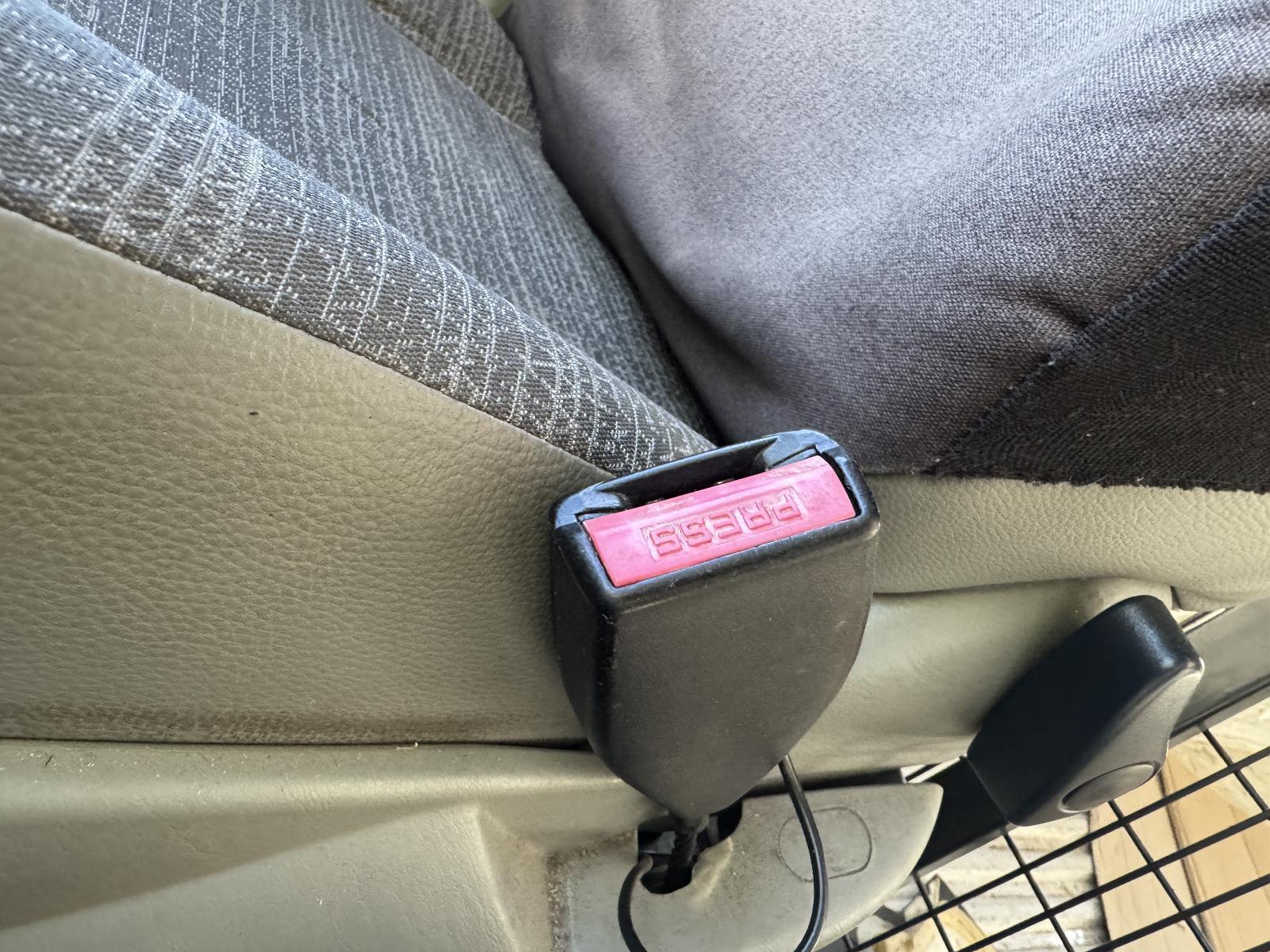 View Auto part Seatbelt/Stalk RENAULT TRAFIC 2013