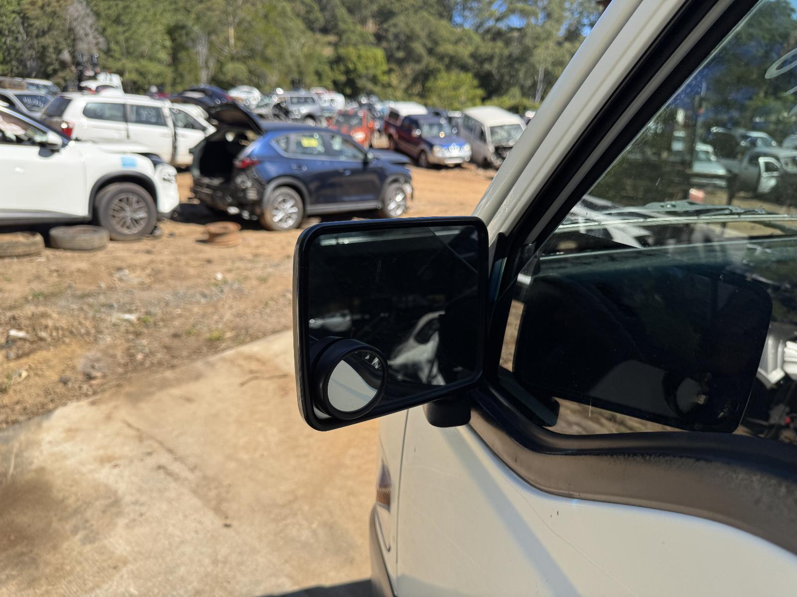 View Auto part Left Door Mirror MITSUBISHI L300 2007