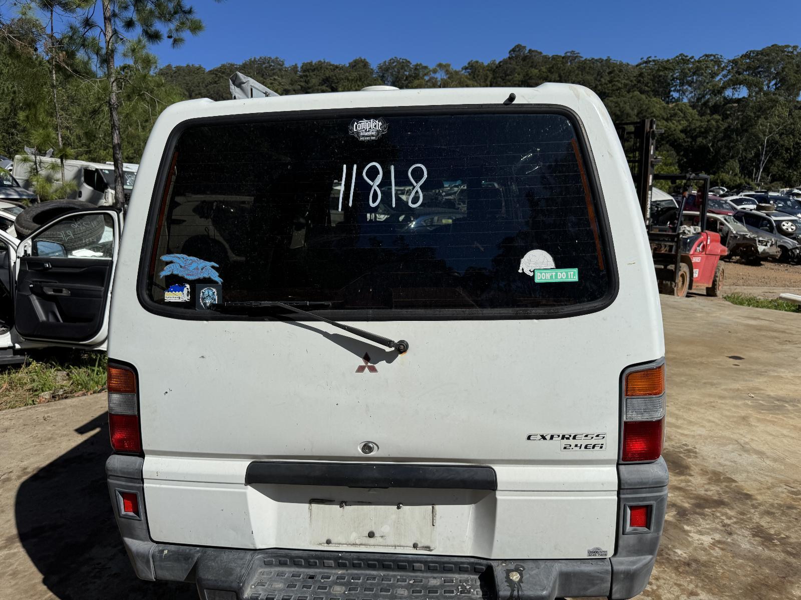 View Auto part Bootlid/Tailgate MITSUBISHI L300 2007