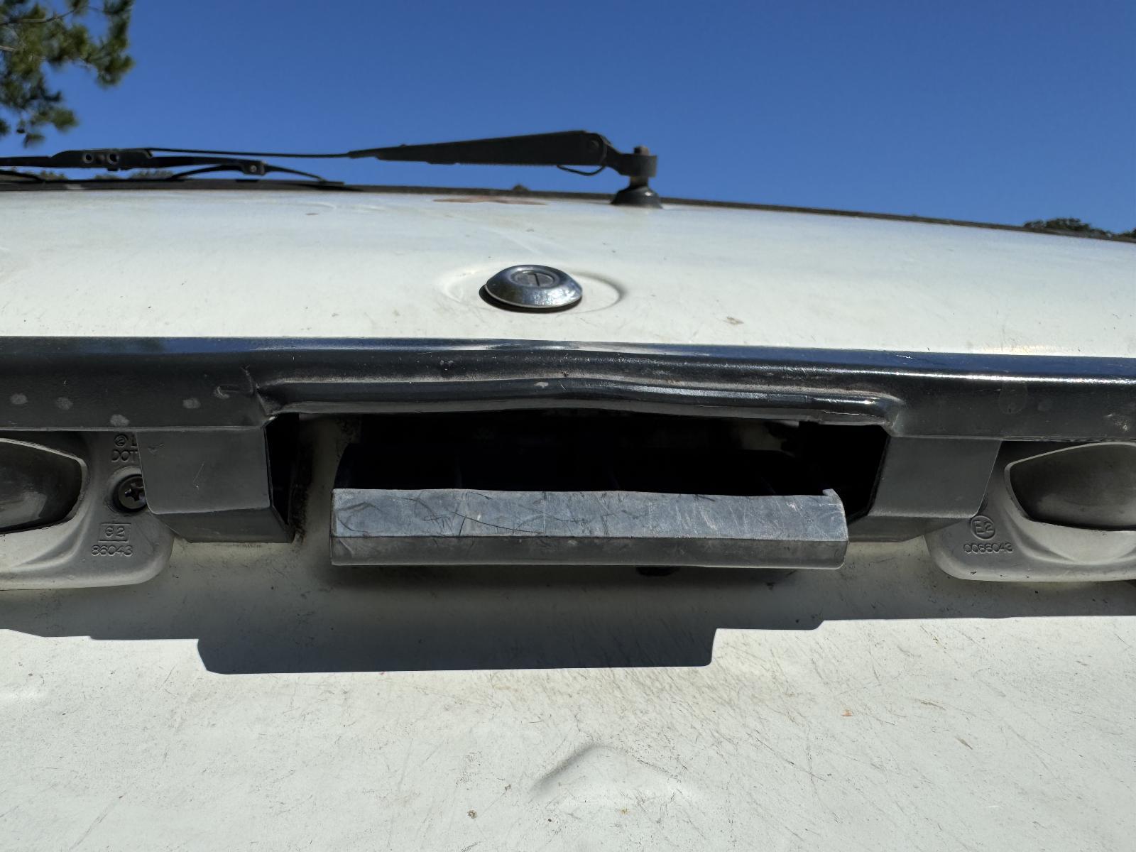 View Auto part Tailgate Handle MITSUBISHI L300 2007