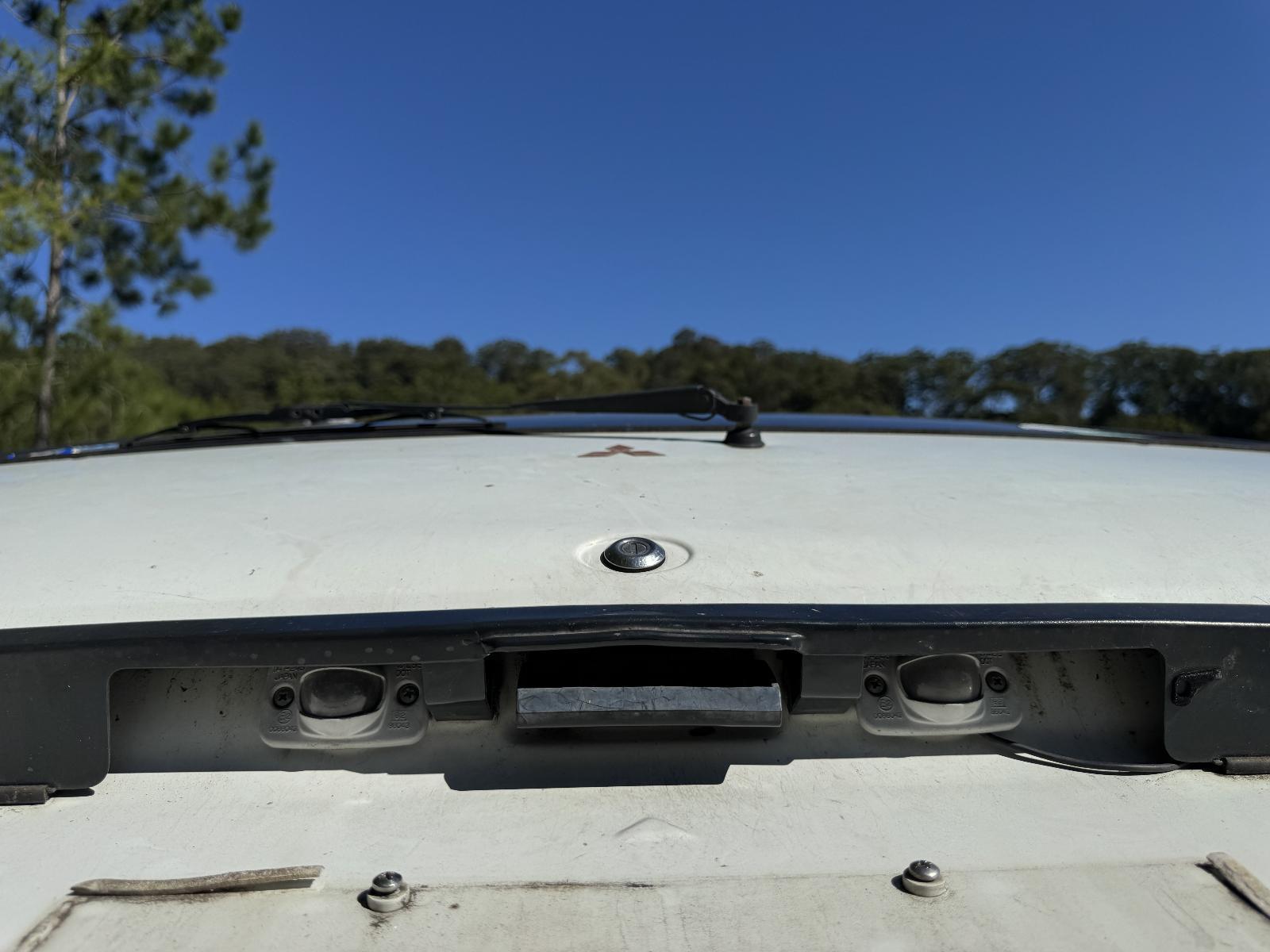 View Auto part Tailgate Handle Mitsubishi L300 2007