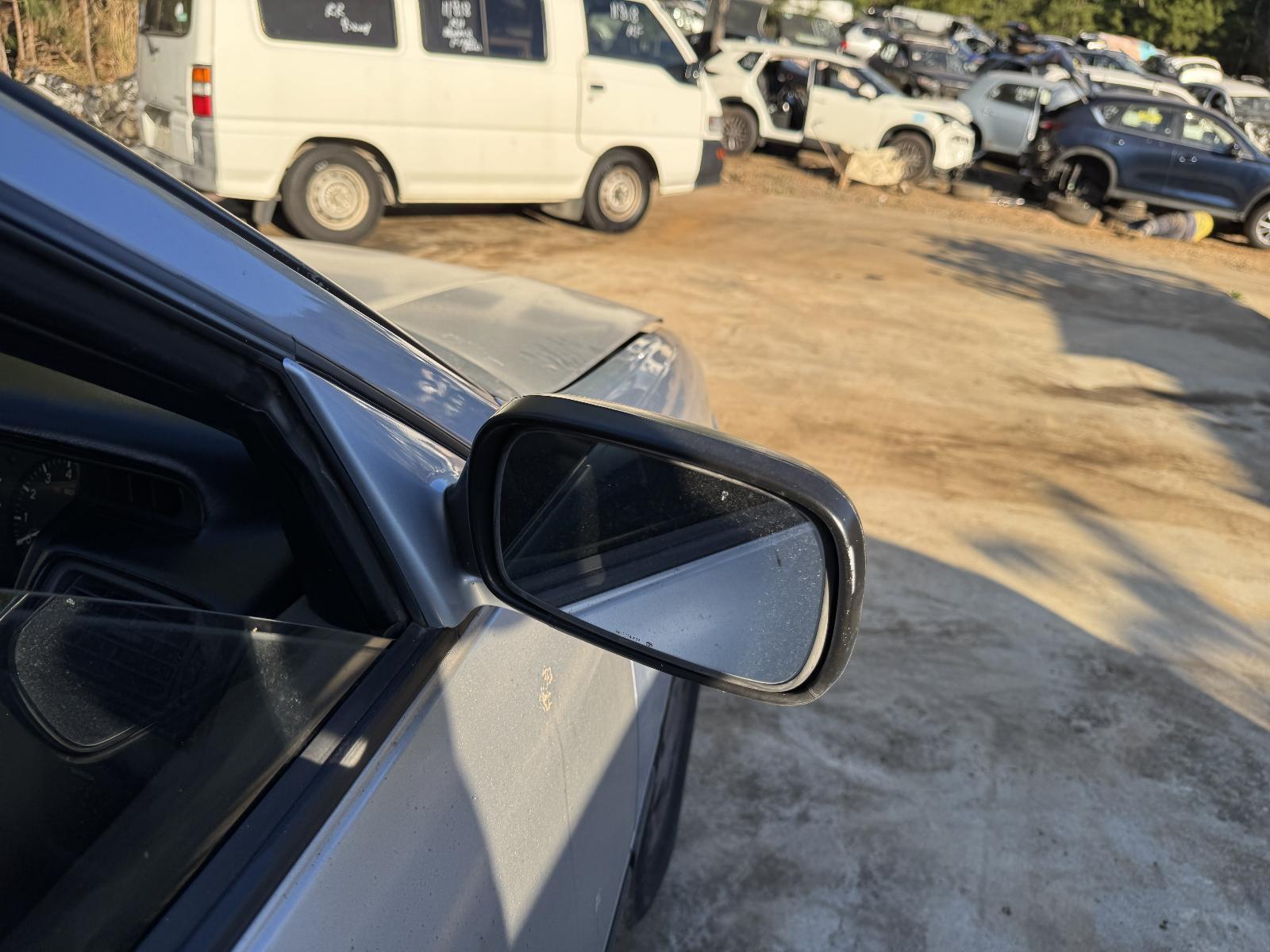 View Auto part Right Door Mirror TOYOTA CAMRY 1999