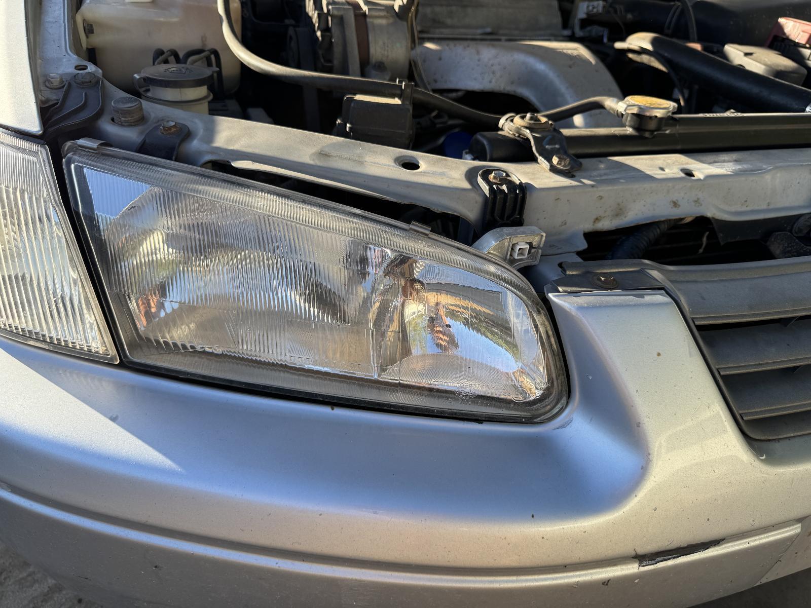 View Auto part Right Headlamp TOYOTA CAMRY 1999