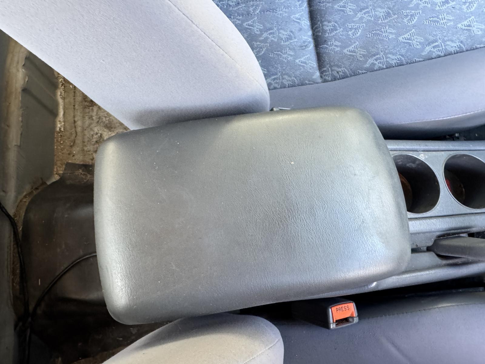 View Auto part Console TOYOTA CAMRY 1999
