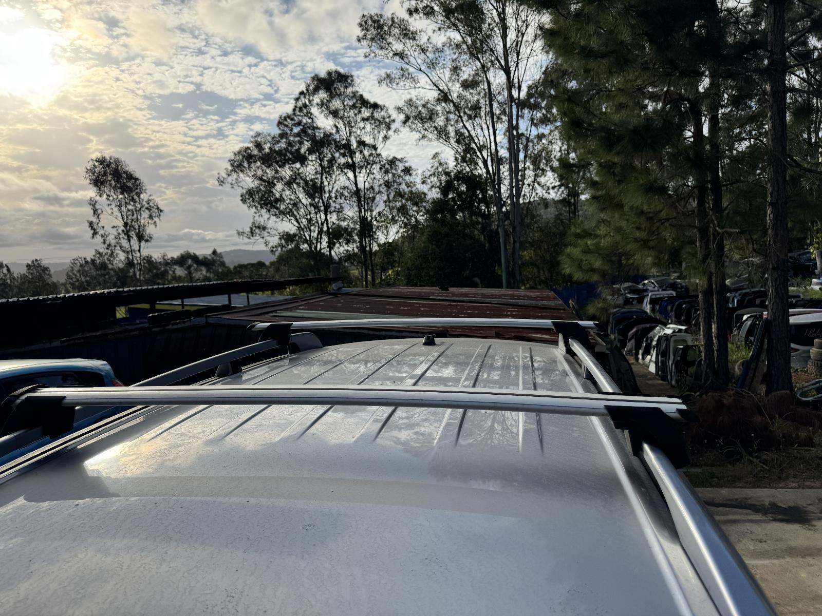View Auto part Roof Rack/Bars MITSUBISHI OUTLANDER 2010