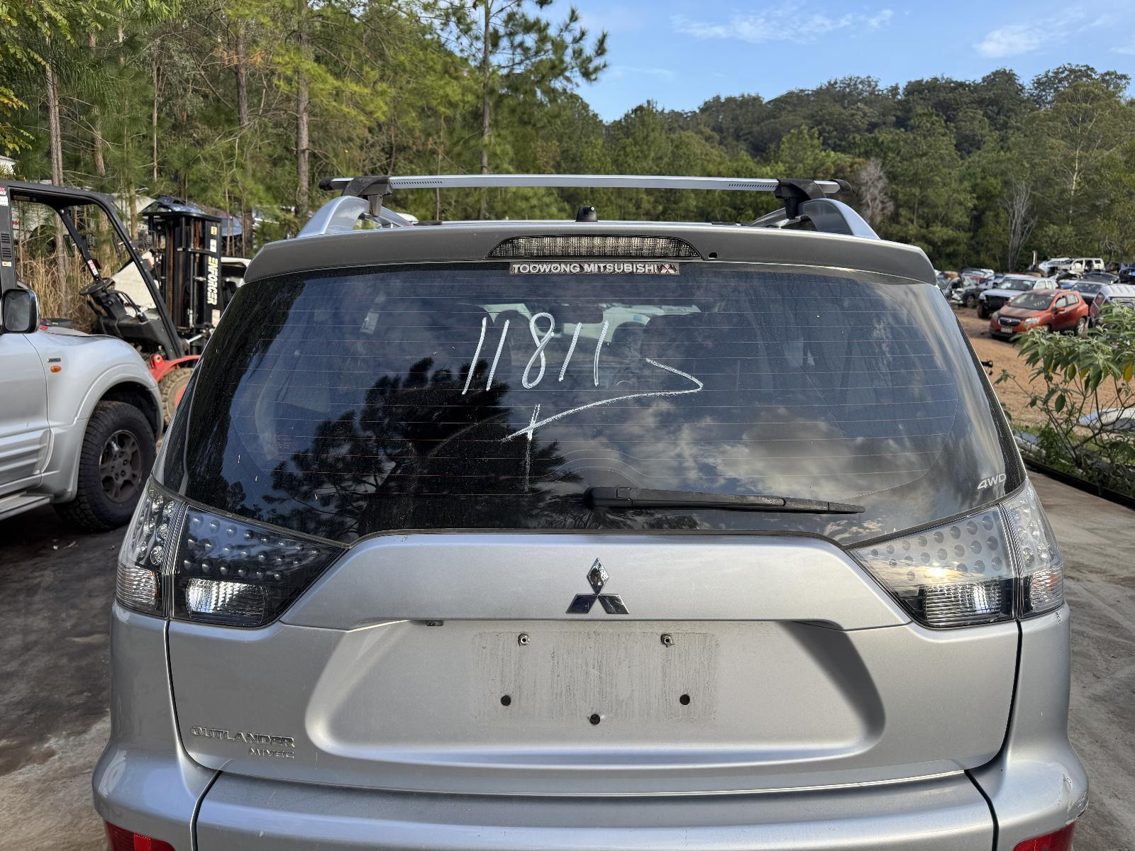 View Auto part Bootlid/Tailgate MITSUBISHI OUTLANDER 2010