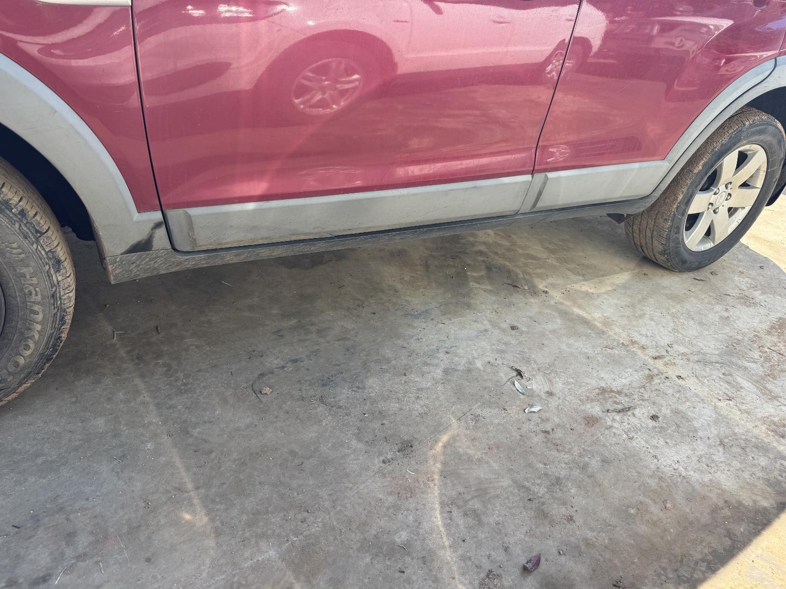 View Auto part Side Step/Skirt HOLDEN CAPTIVA 2015