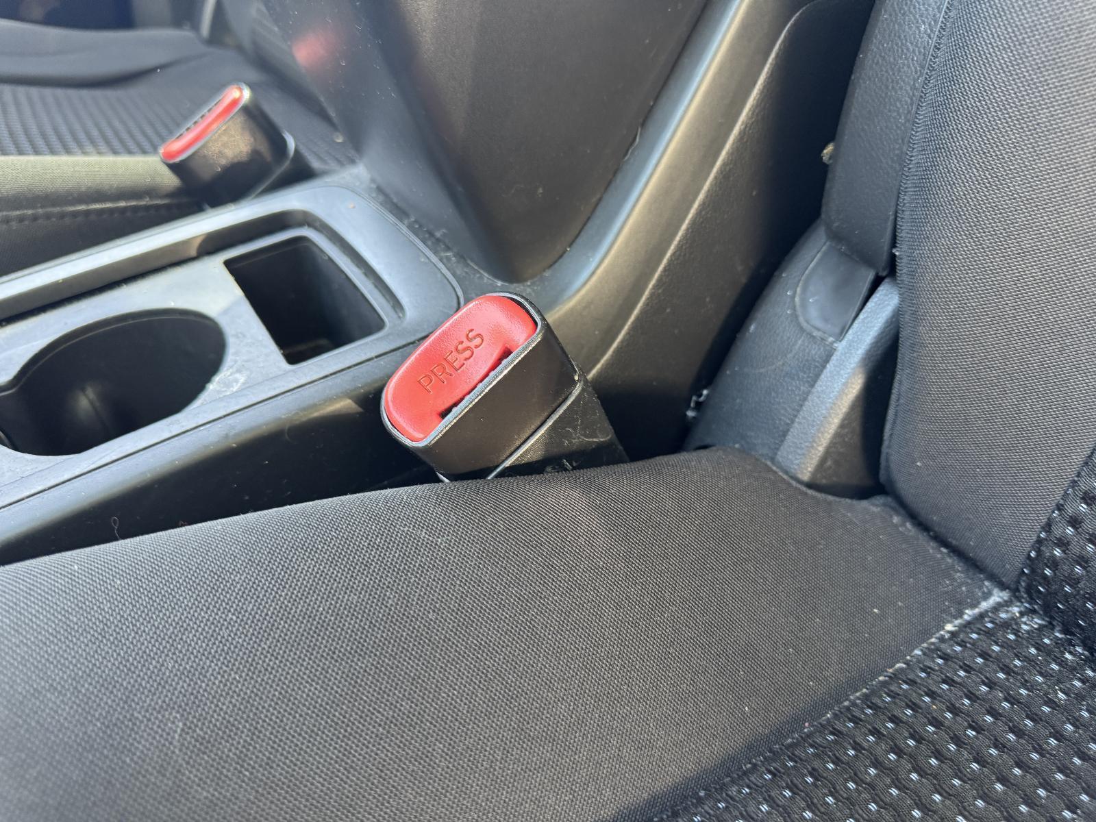 View Auto part Seatbelt/Stalk HOLDEN CAPTIVA 2015