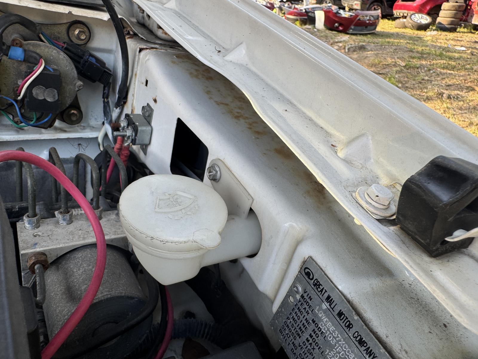 View Auto part Washer Bottle GREAT WALL V200/V240 2012
