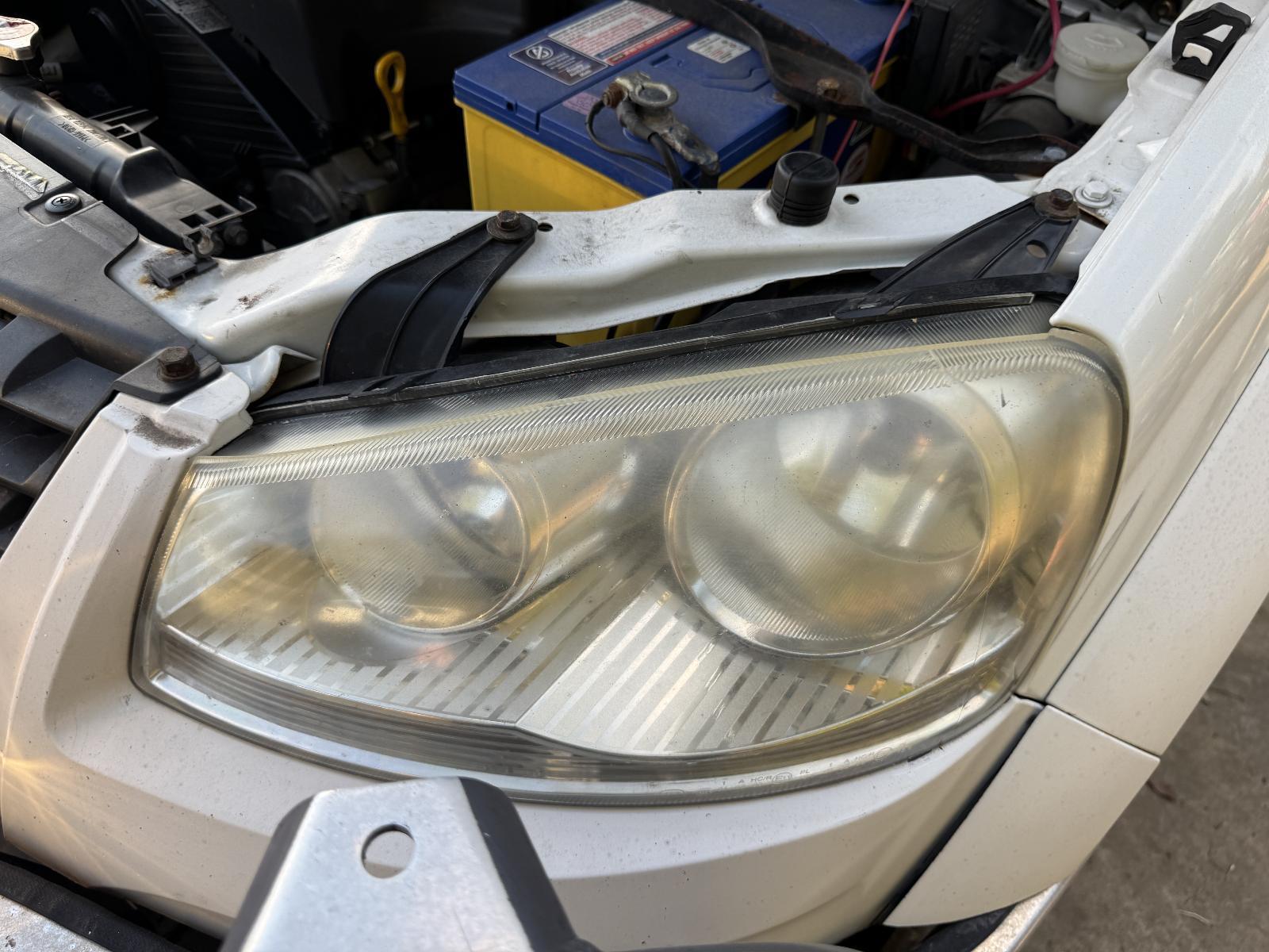View Auto part Left Headlamp GREAT WALL V200/V240 2012