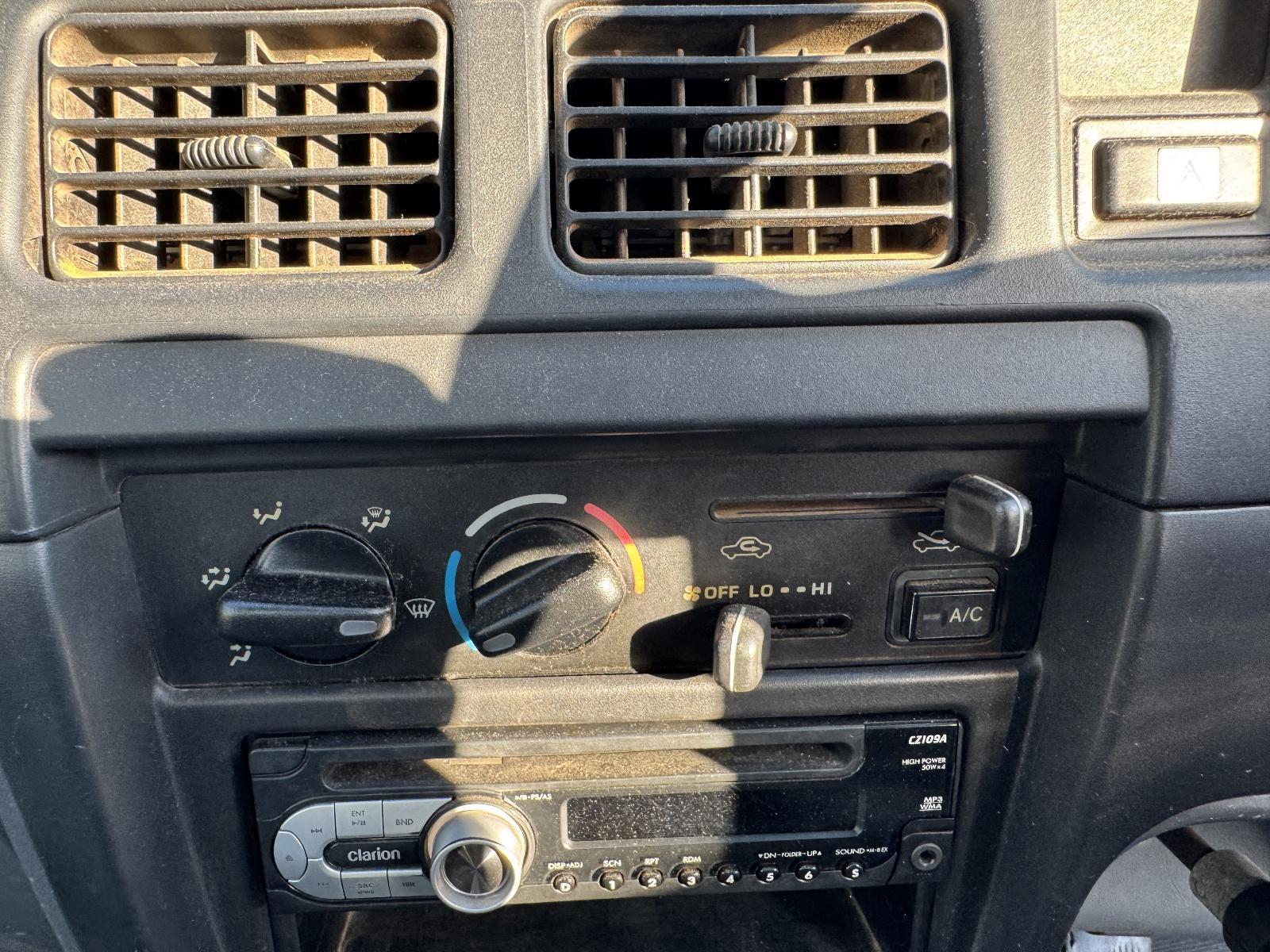 View Auto part Heater/Ac Controls TOYOTA HILUX 2002