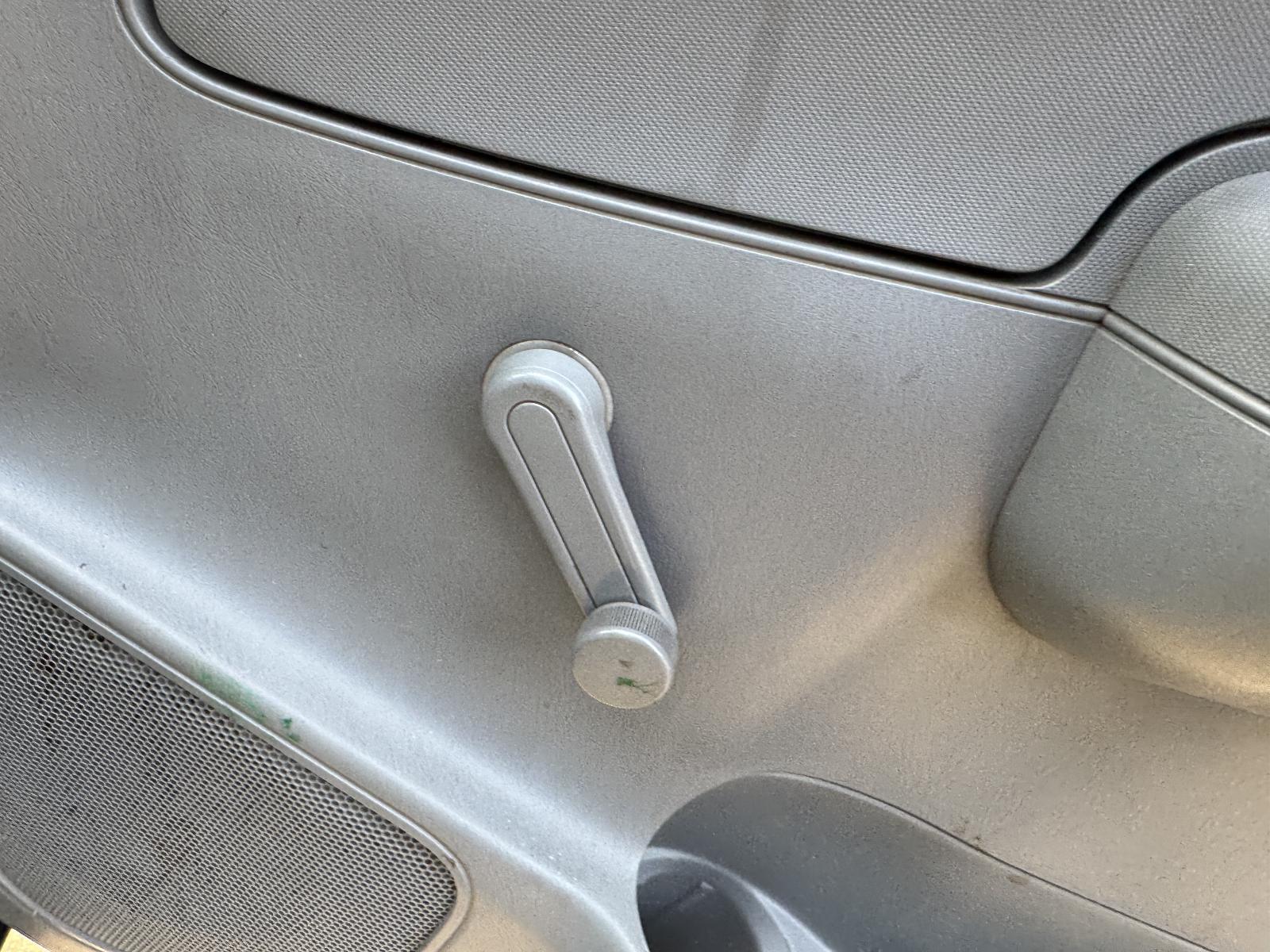 View Auto part Right Front Window Reg/Motor TOYOTA HILUX 2010