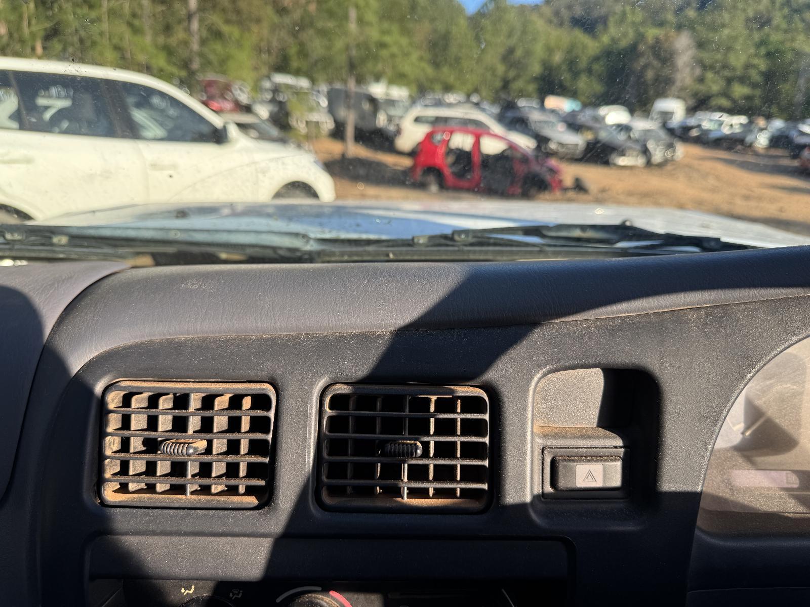 View Auto part Misc TOYOTA HILUX 2002
