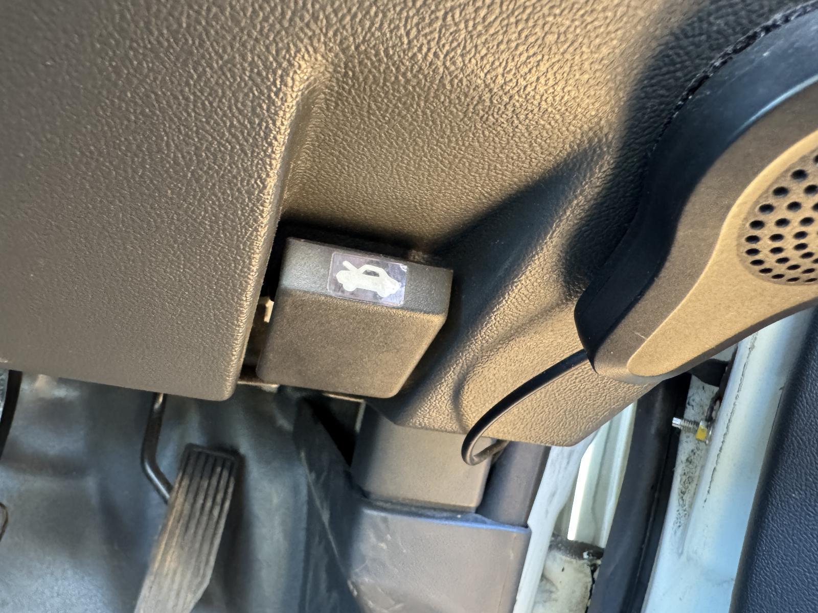 View Auto part Bonnet Release HOLDEN COLORADO 2010