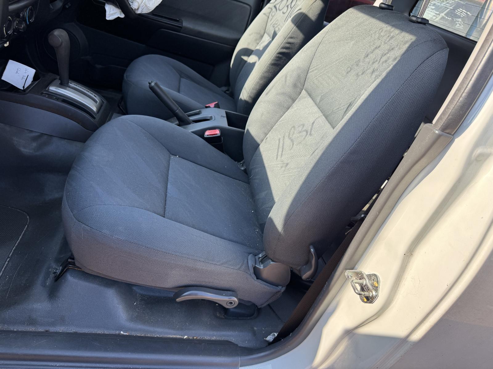 View Auto part Front Seat HOLDEN COLORADO 2010