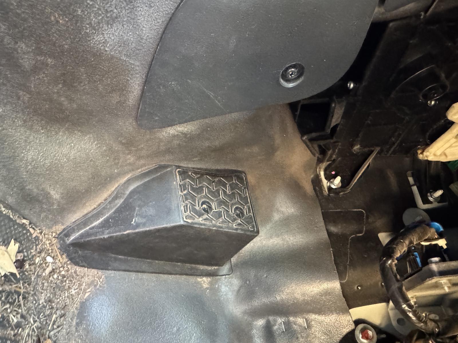 View Auto part Misc HOLDEN COLORADO 2010