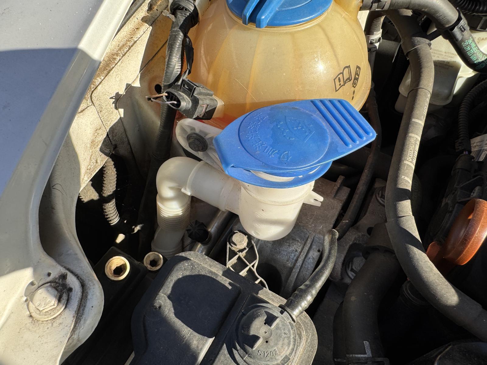 View Auto part Washer Bottle SKODA OCTAVIA 2011
