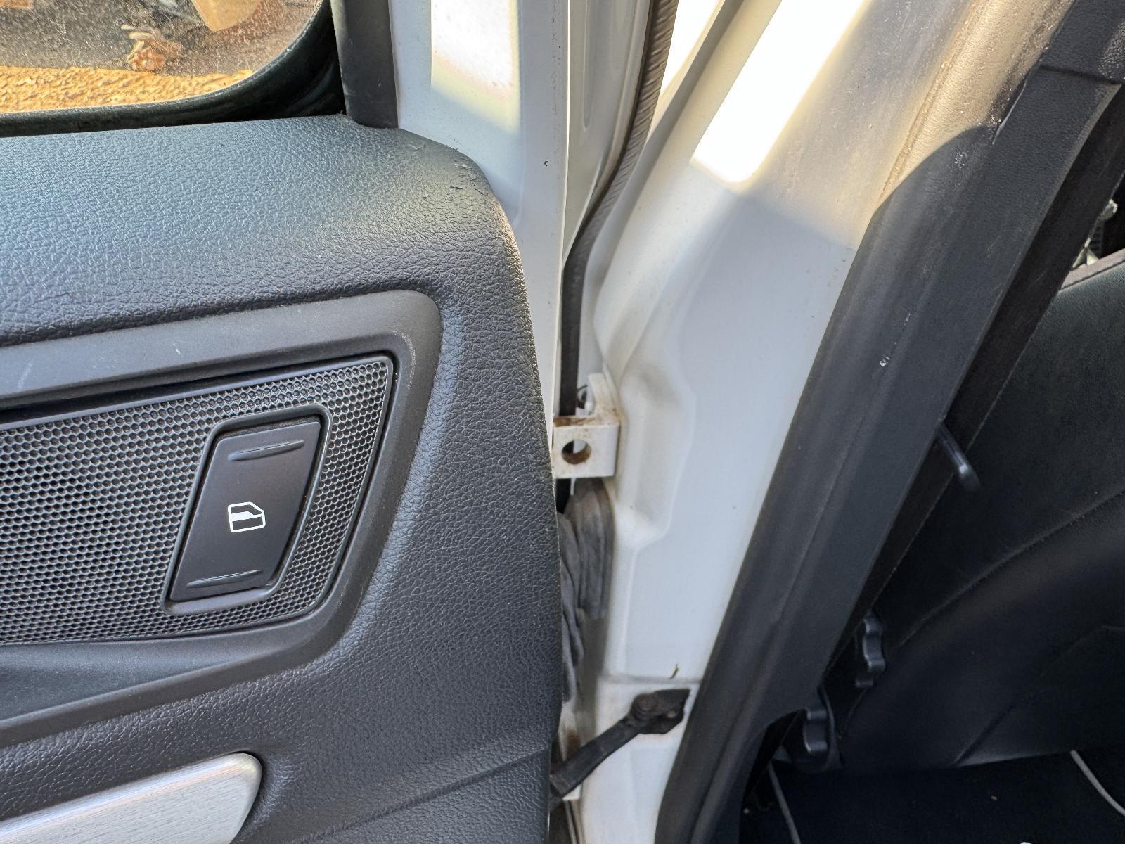 View Auto part Pwr Dr Wind Switch SKODA OCTAVIA 2011
