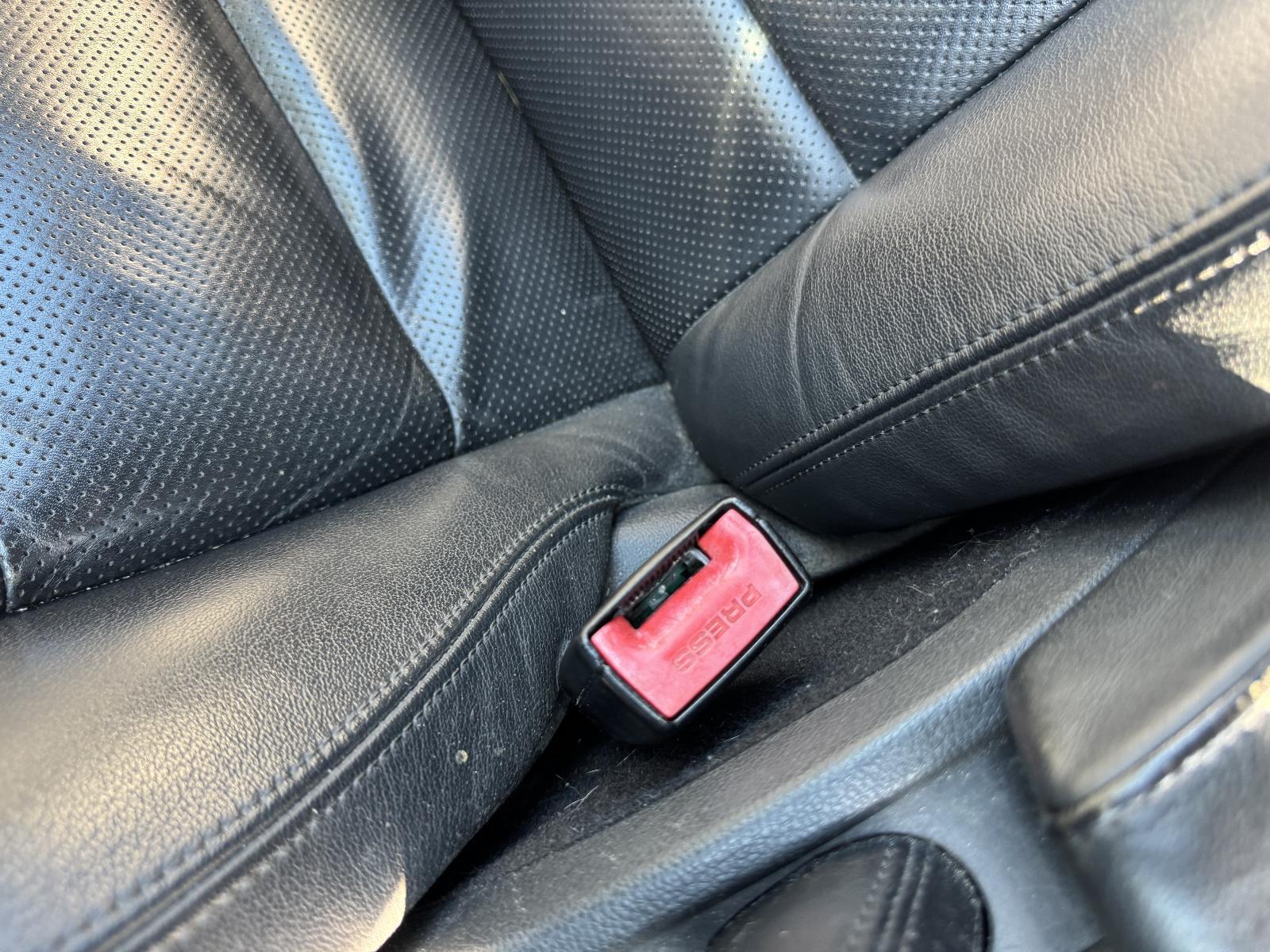 View Auto part Seatbelt/Stalk SKODA OCTAVIA 2011
