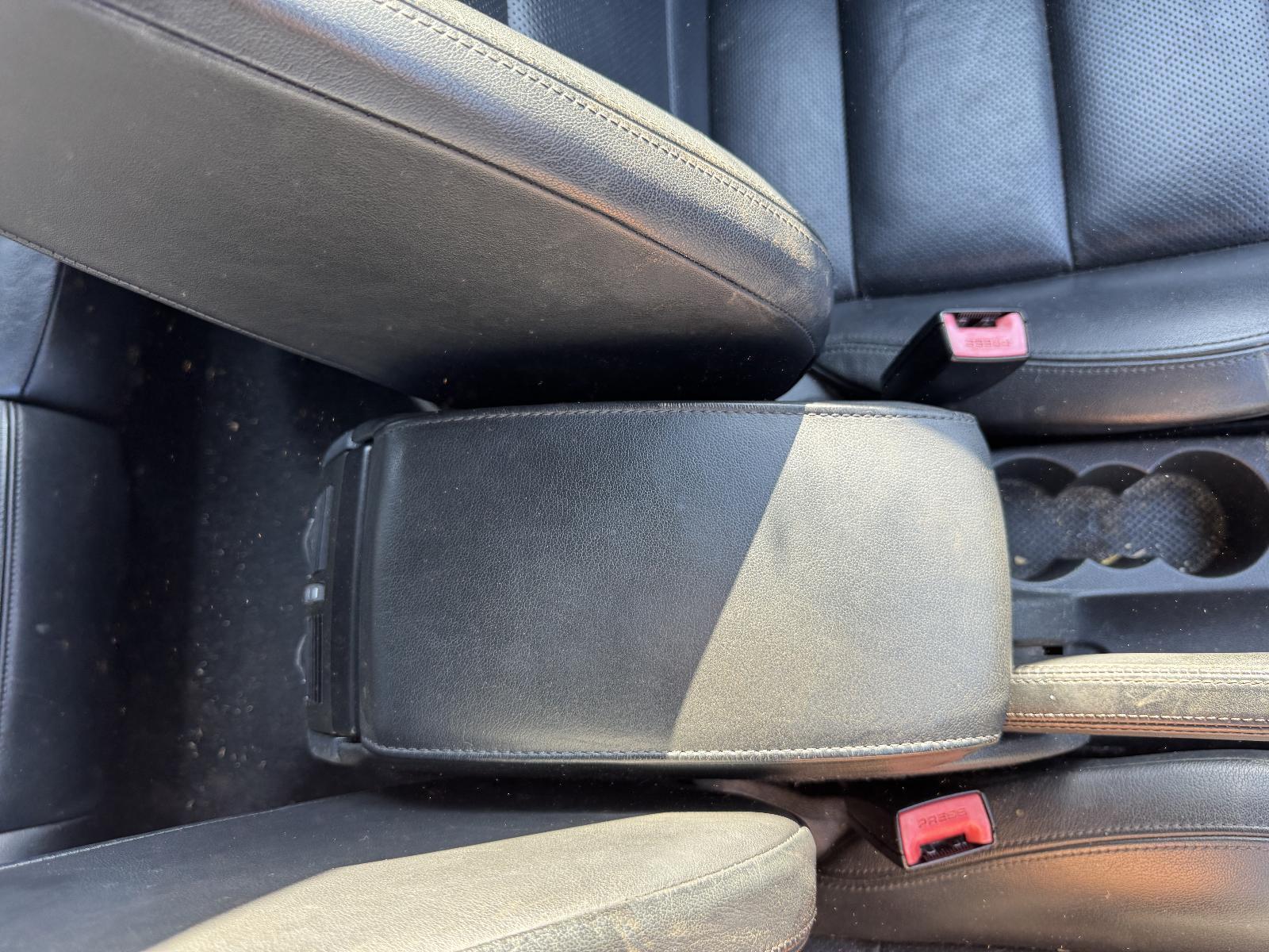 View Auto part Console SKODA OCTAVIA 2011