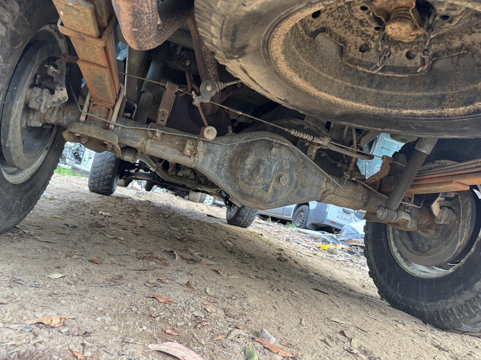 View Auto part Rear Diff Housing TOYOTA HILUX 2003