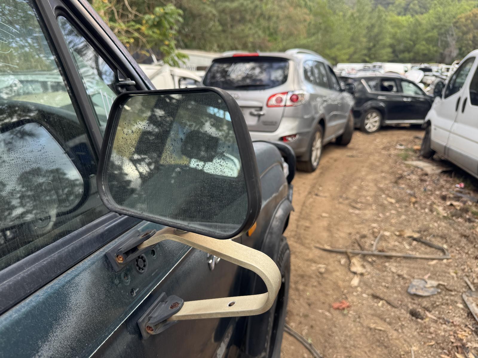 View Auto part Right Door Mirror TOYOTA HILUX 2003