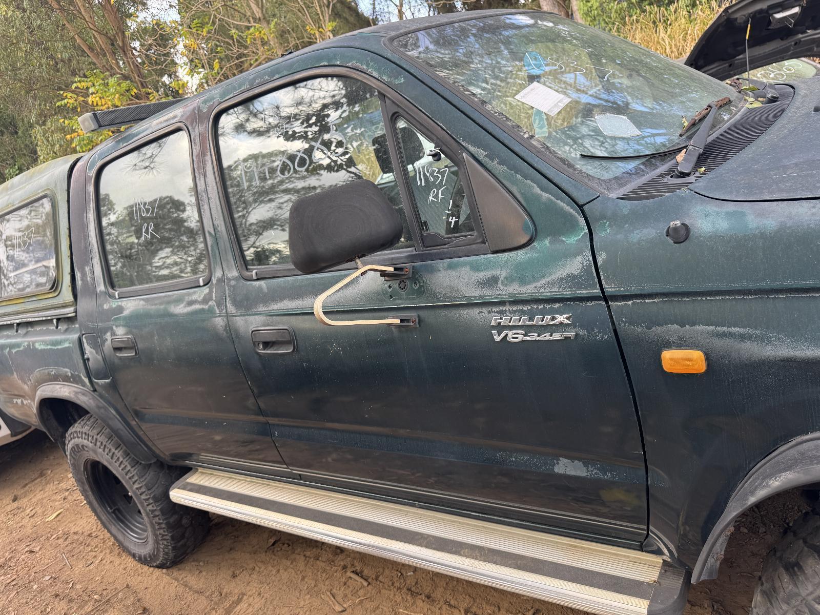 View Auto part Right Front Door TOYOTA HILUX 2003