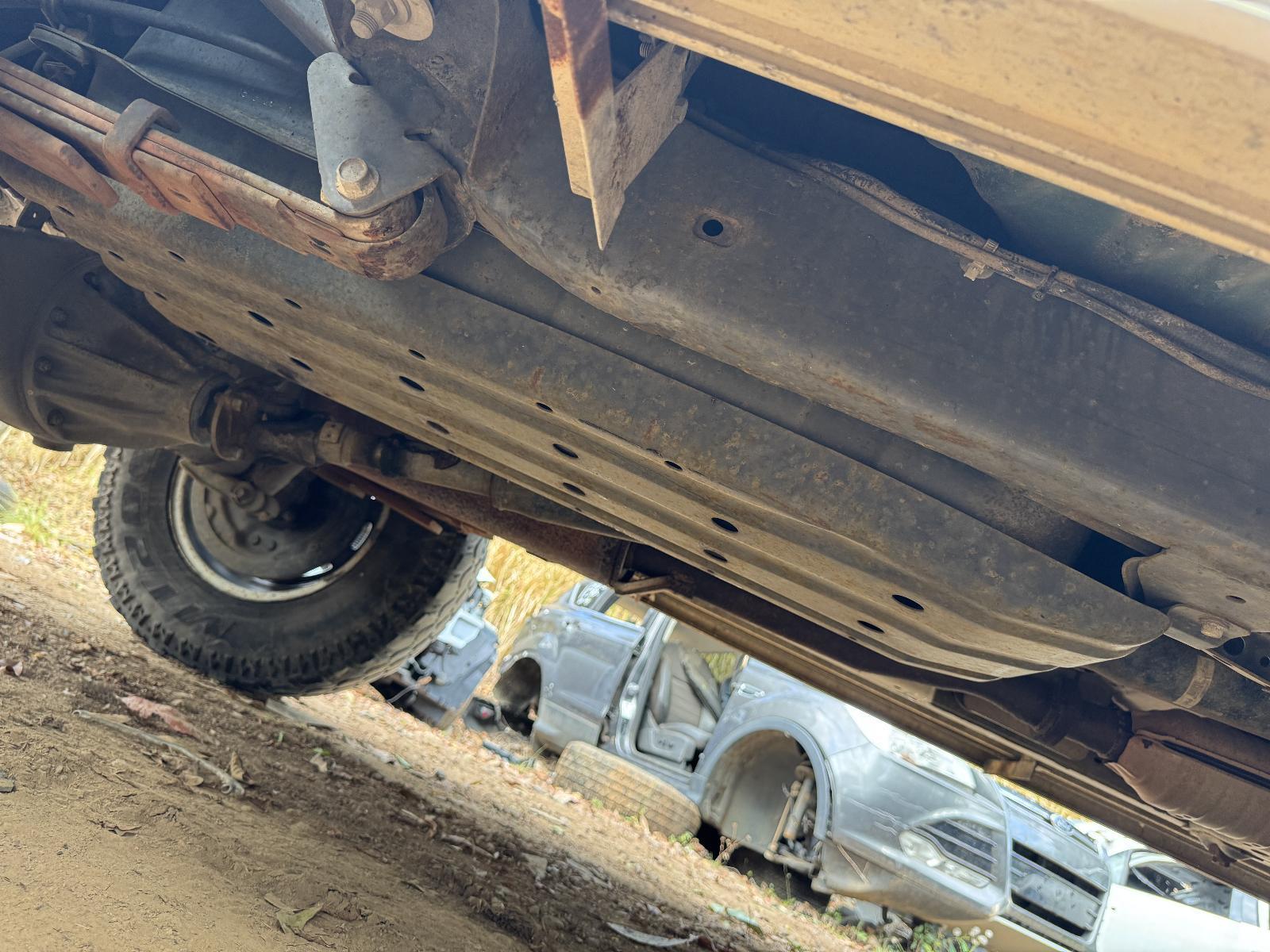 View Auto part Fuel Tank TOYOTA HILUX 2003