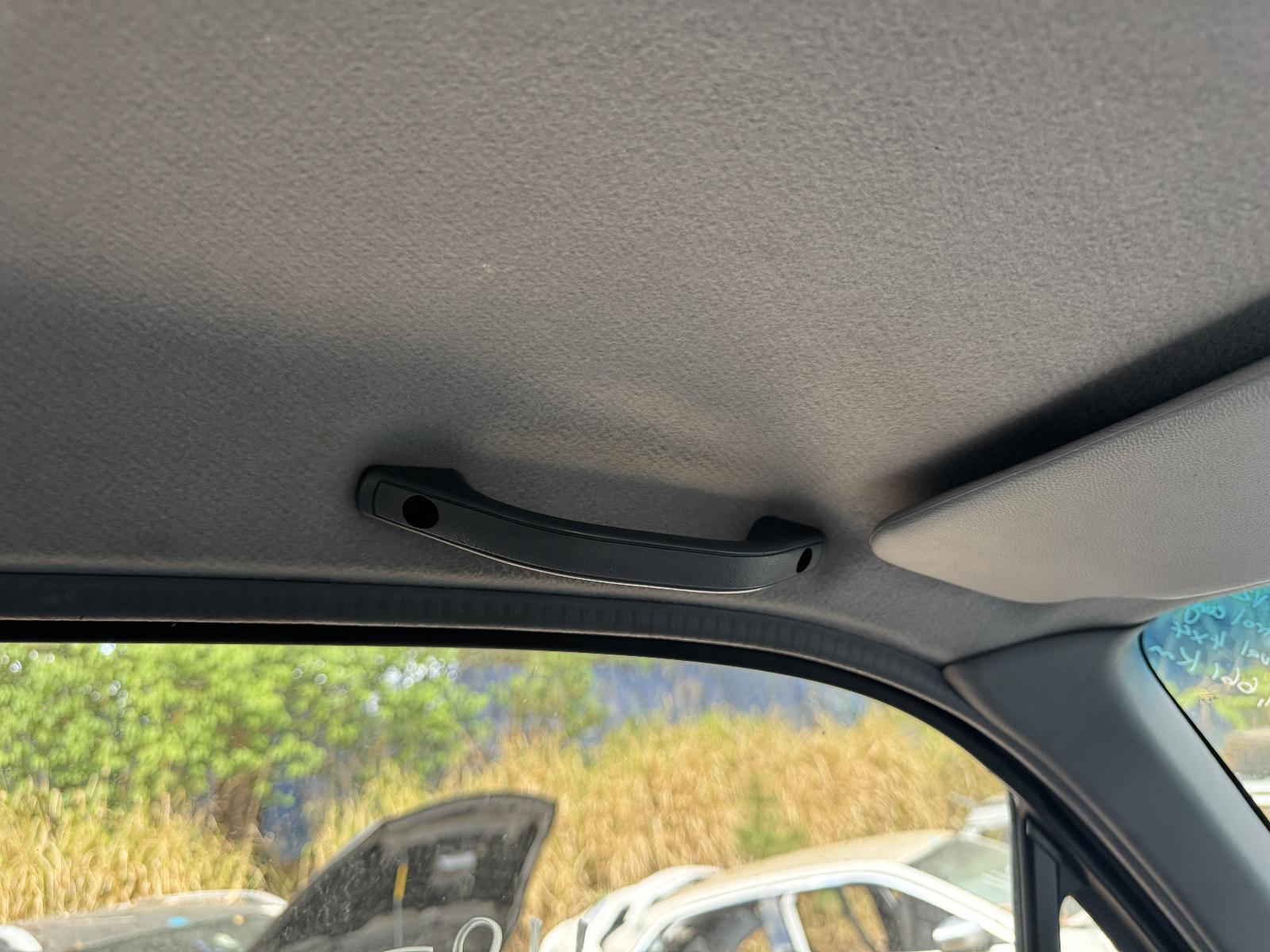 View Auto part Grab Handle TOYOTA HILUX 2003