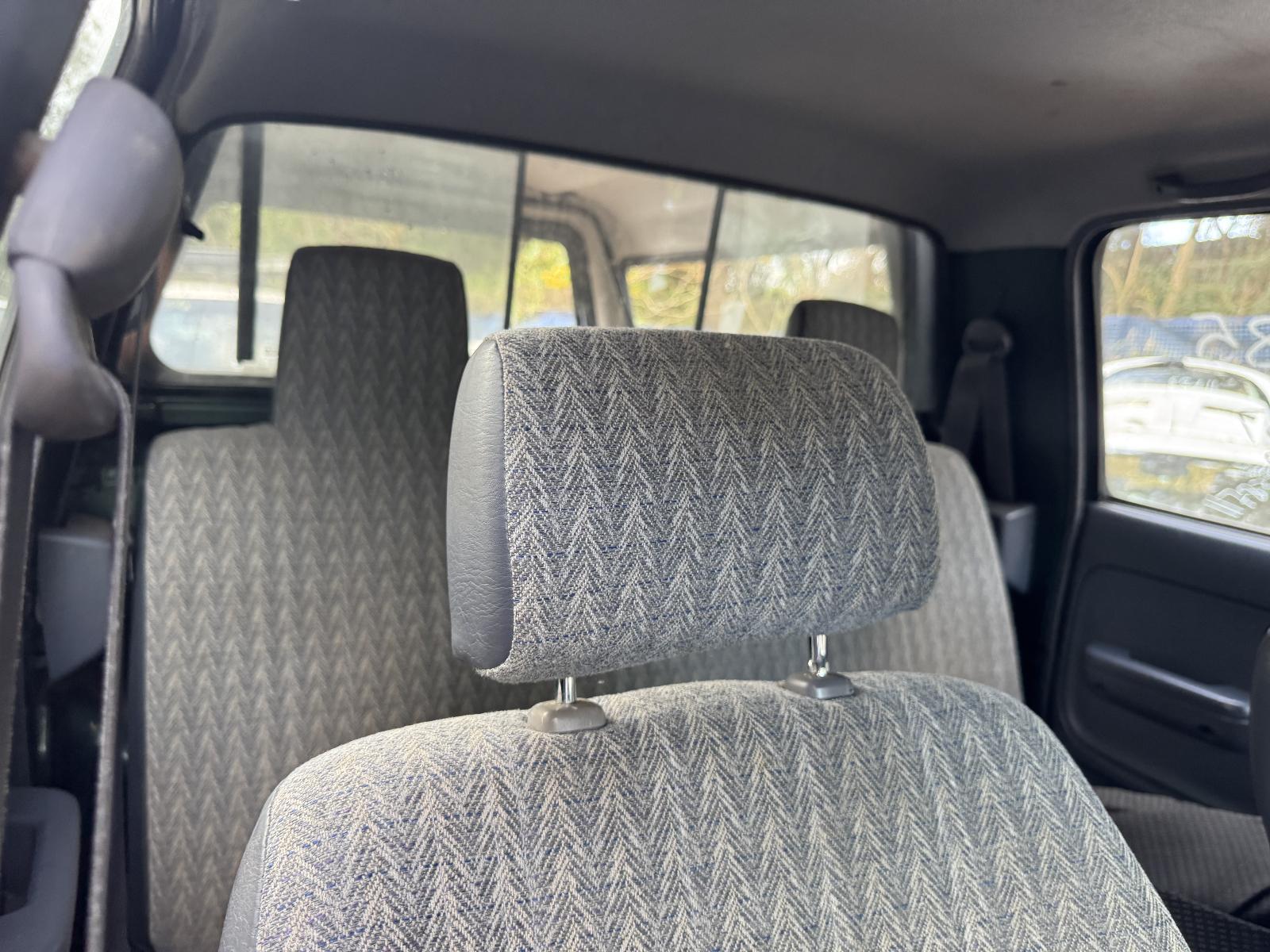 View Auto part Headrest TOYOTA HILUX 2003