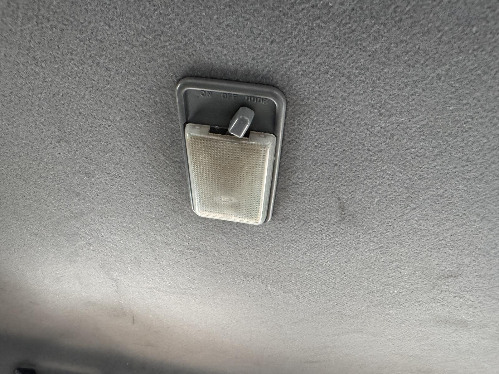 View Auto part Courtesy Light TOYOTA HILUX 2003