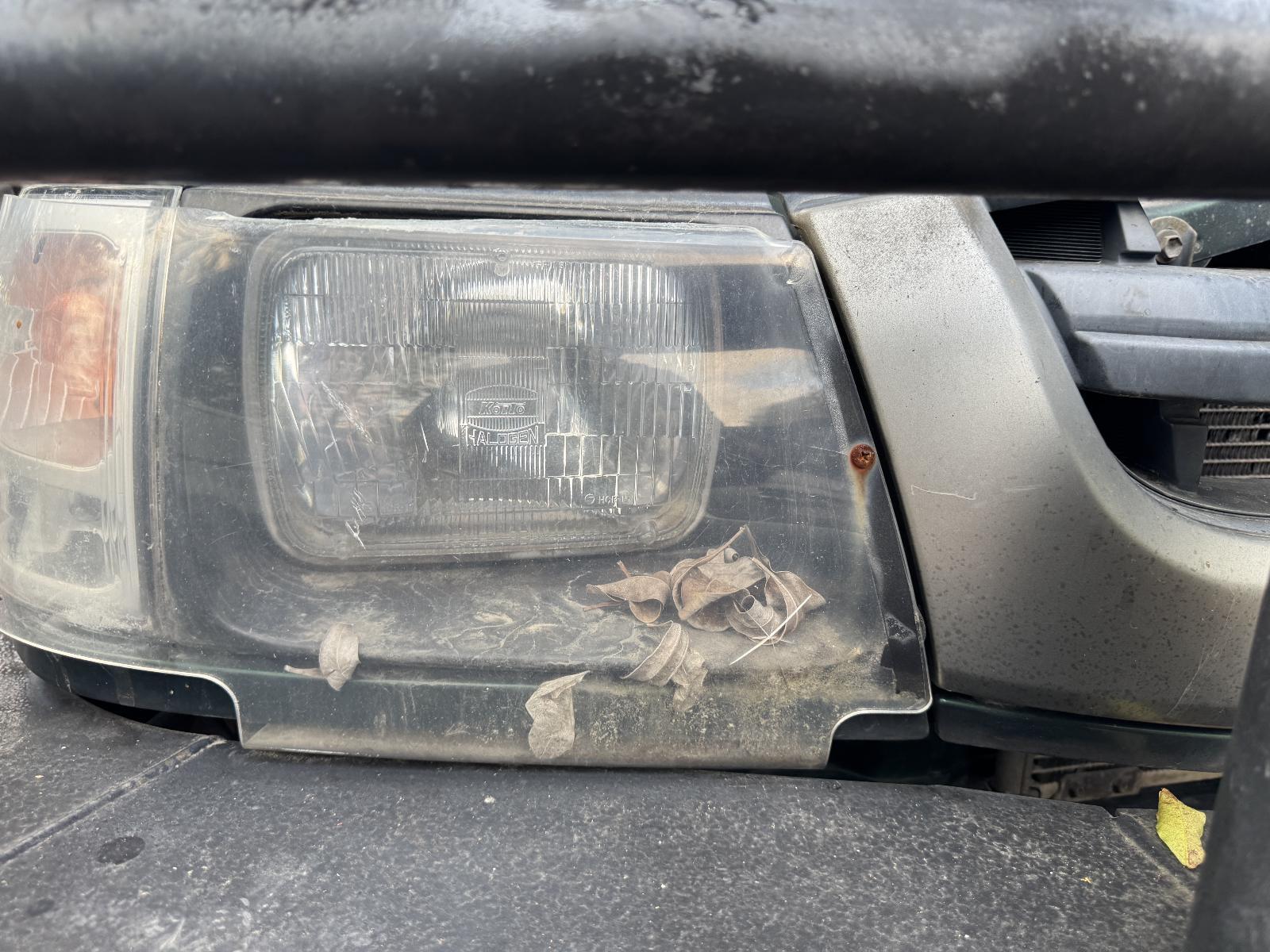 View Auto part Right Headlight Surround TOYOTA HILUX 2003