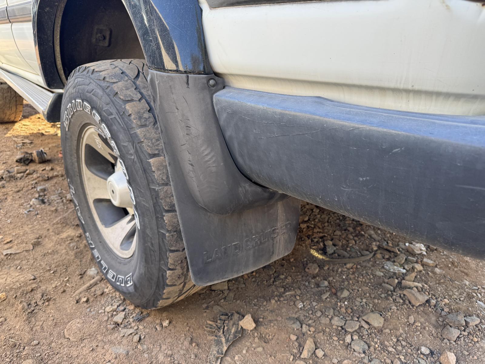 View Auto part Mud Flaps TOYOTA LANDCRUISER 1996