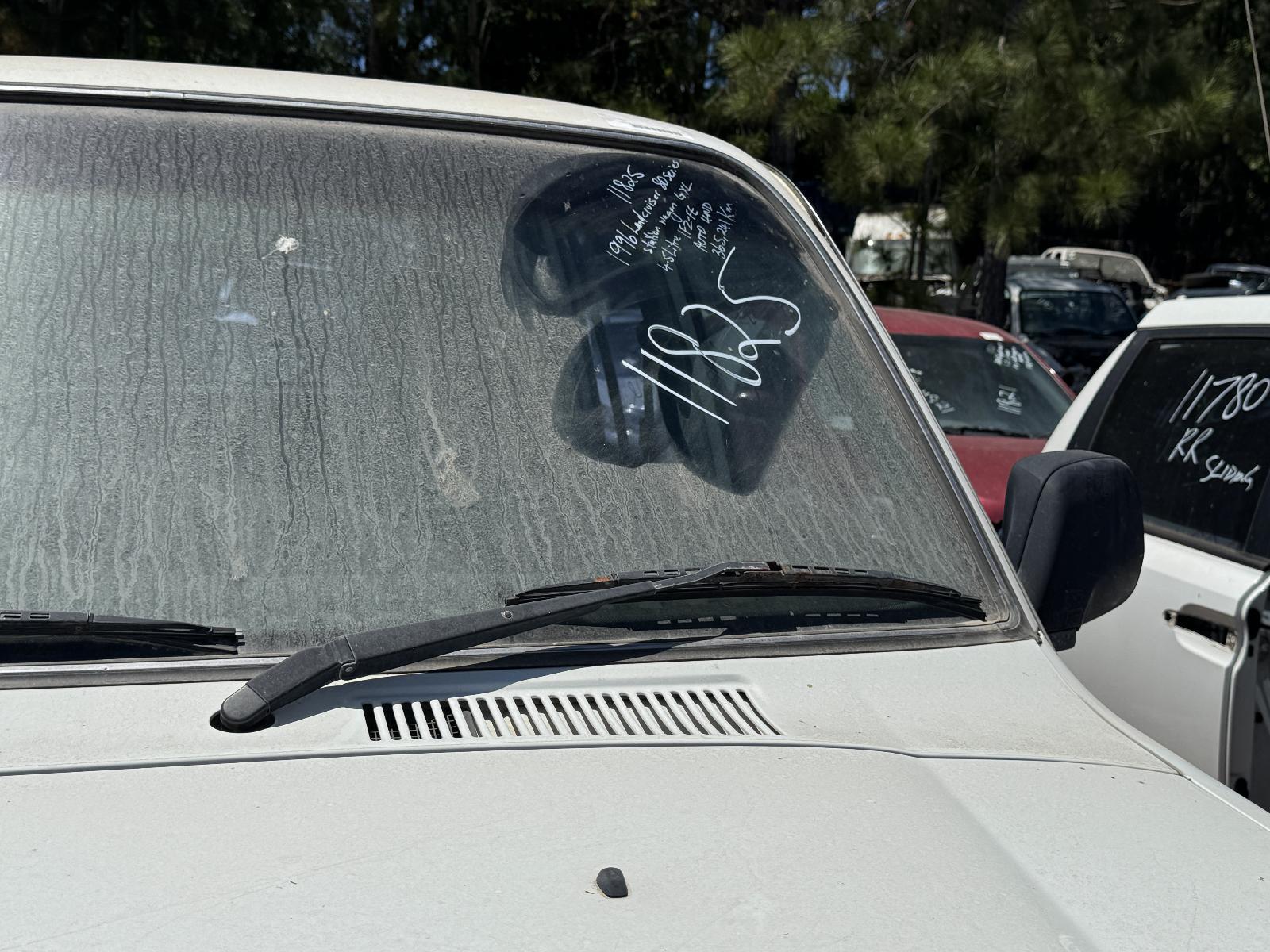 View Auto part Wiper Arm TOYOTA LANDCRUISER 1996