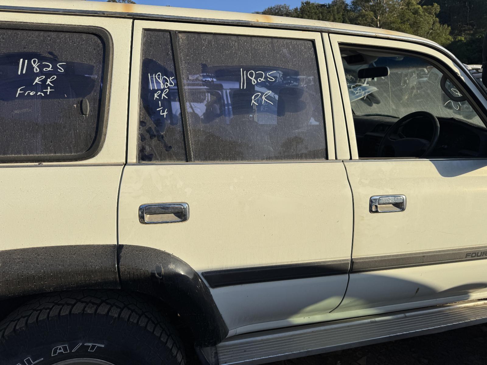 View Auto part RIGHT_REAR_DOOR_SLIDING TOYOTA LANDCRUISER 1996