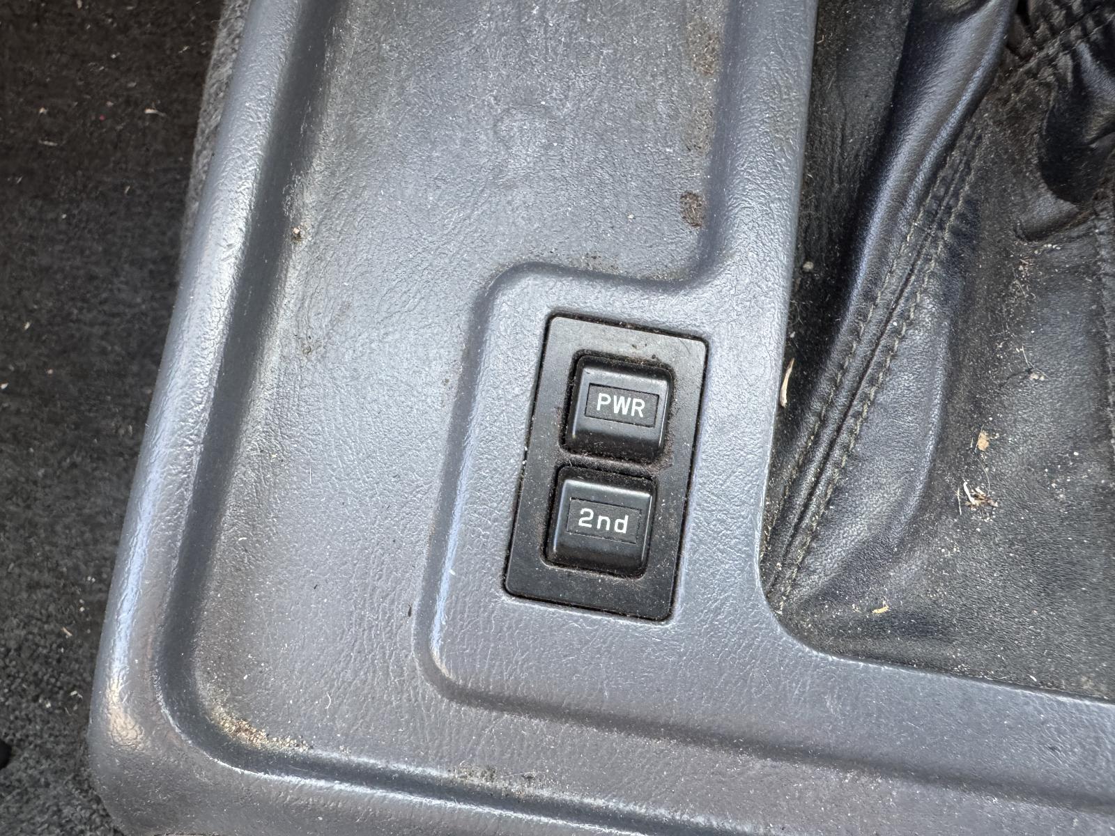View Auto part Misc Switch/Relay TOYOTA LANDCRUISER 1996