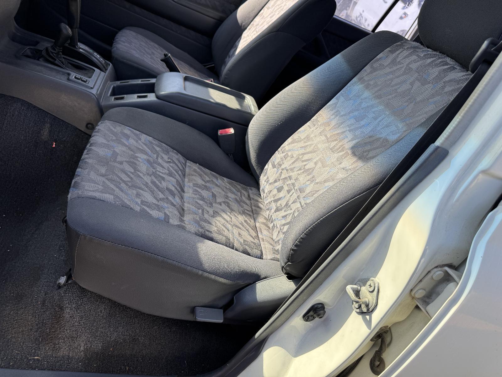 View Auto part Front Seat TOYOTA LANDCRUISER 1996