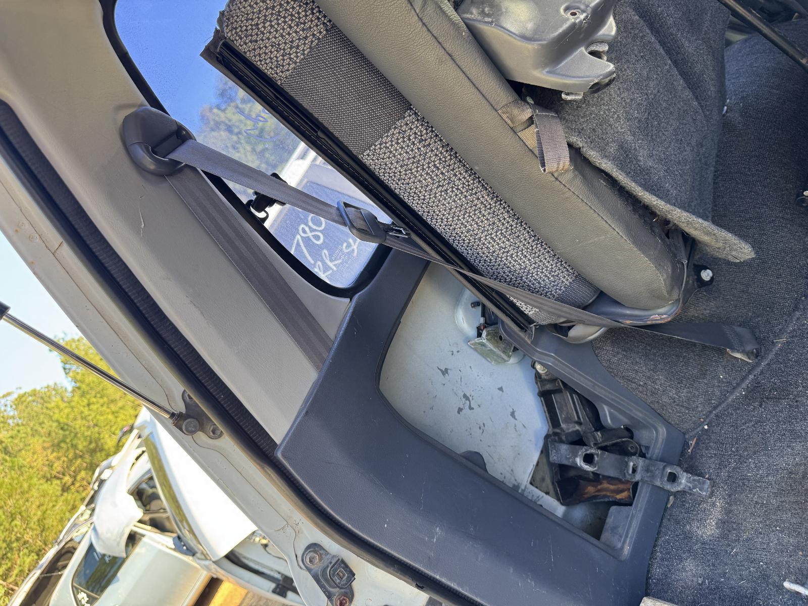View Auto part Seatbelt/Stalk TOYOTA LANDCRUISER 1996